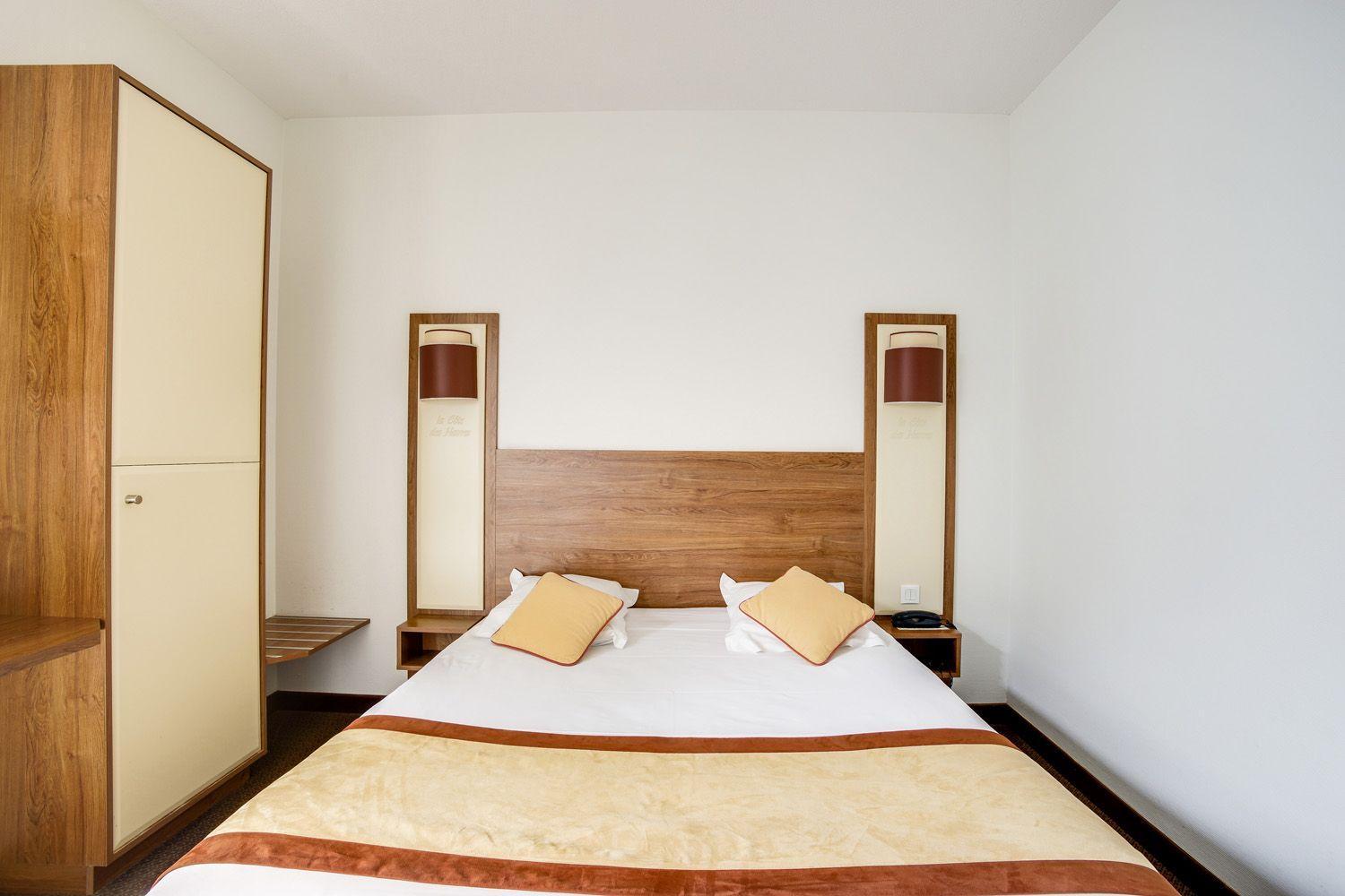 Double Room - Photo 4