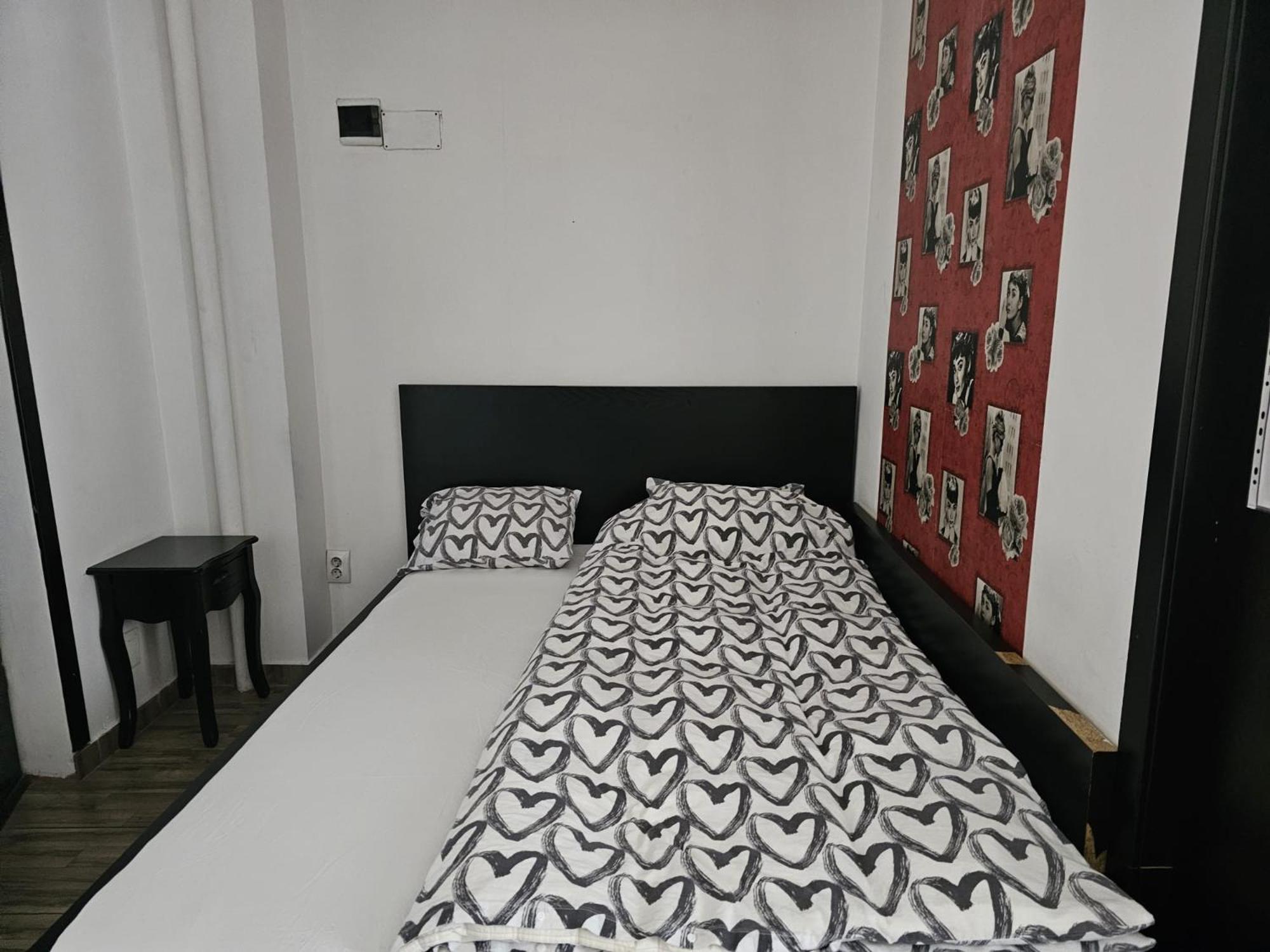 Two-Bedroom Apartment - Photo 11