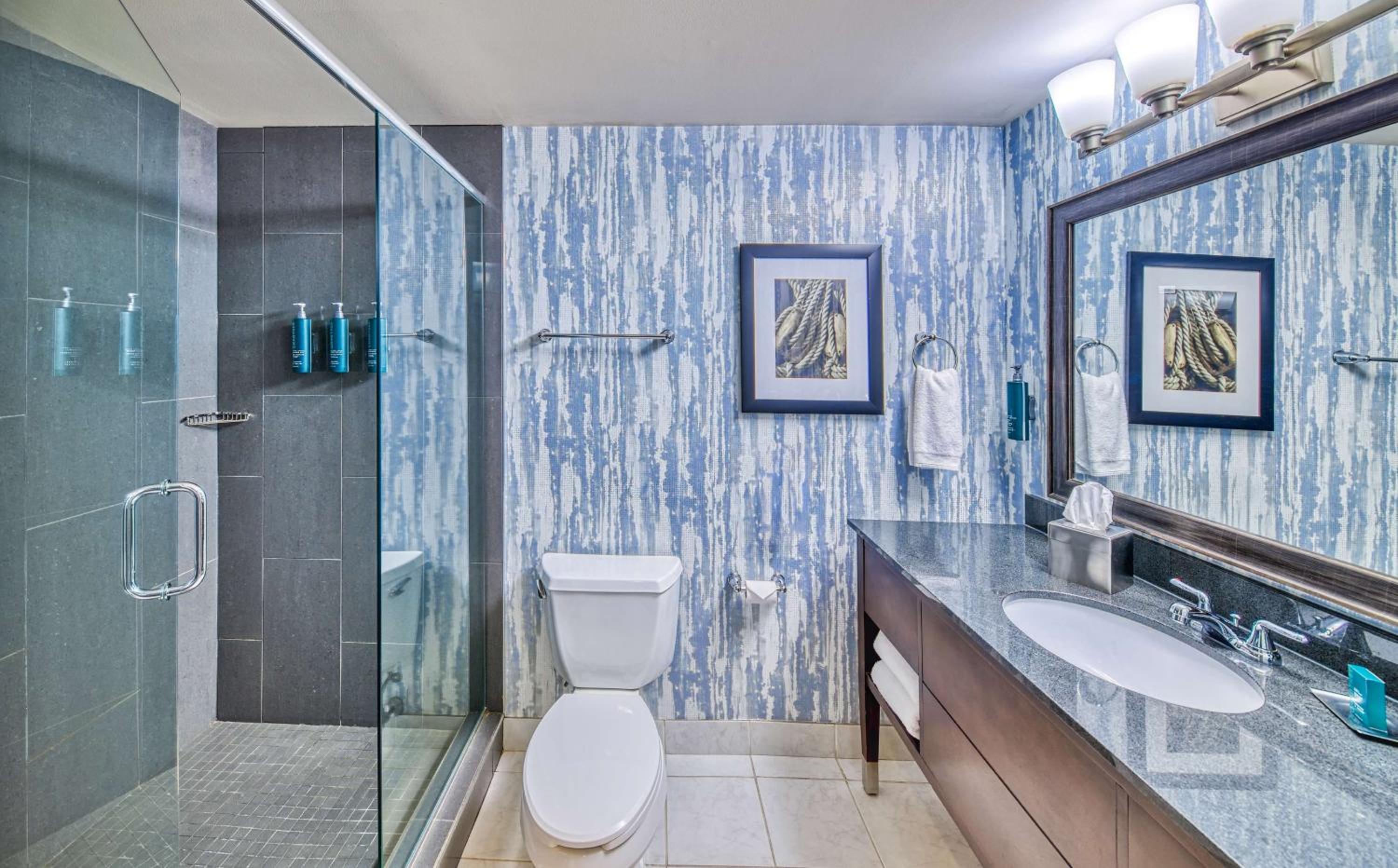 King Room with Shower and View - Non-Smoking photo 3
