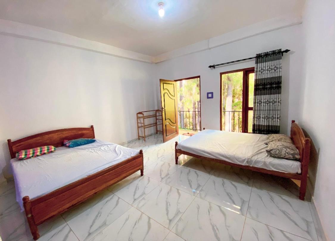 Four-Bedroom House photo 1