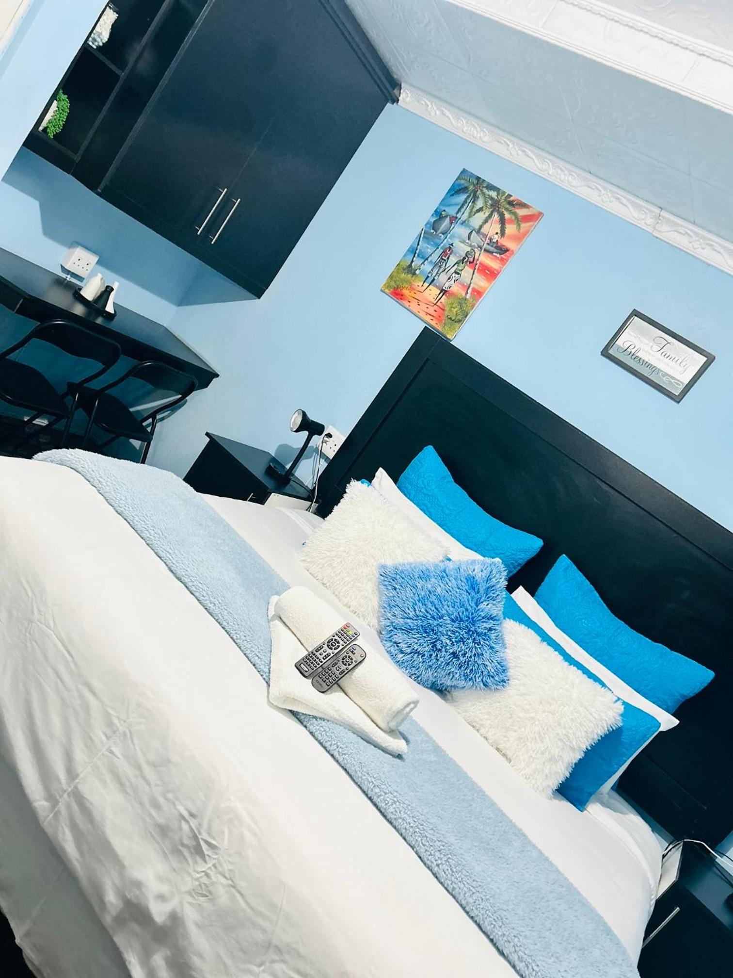 Double or Twin Room with Private Bathroom