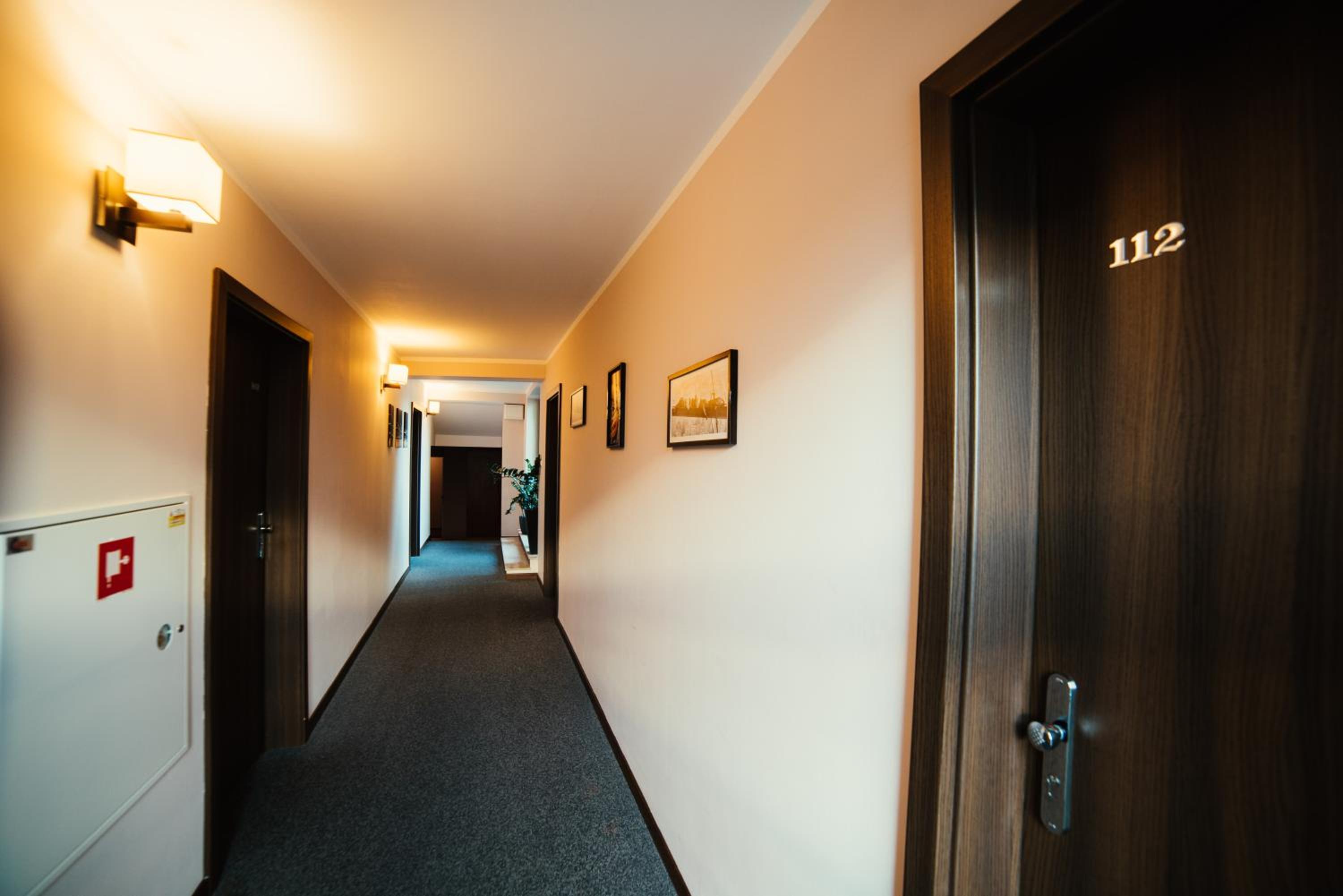 Double Room - Photo 18