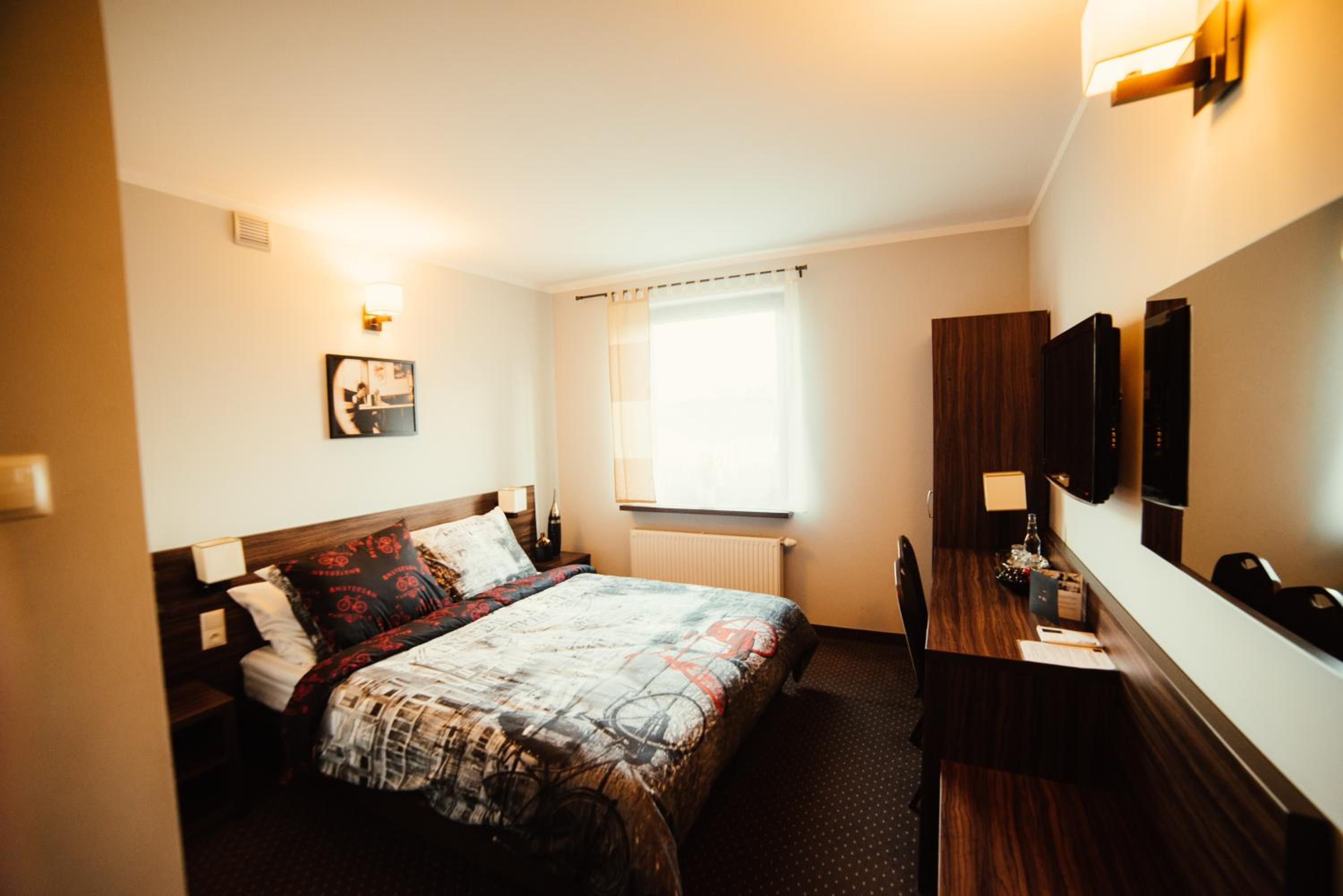 Double Room - Photo 17