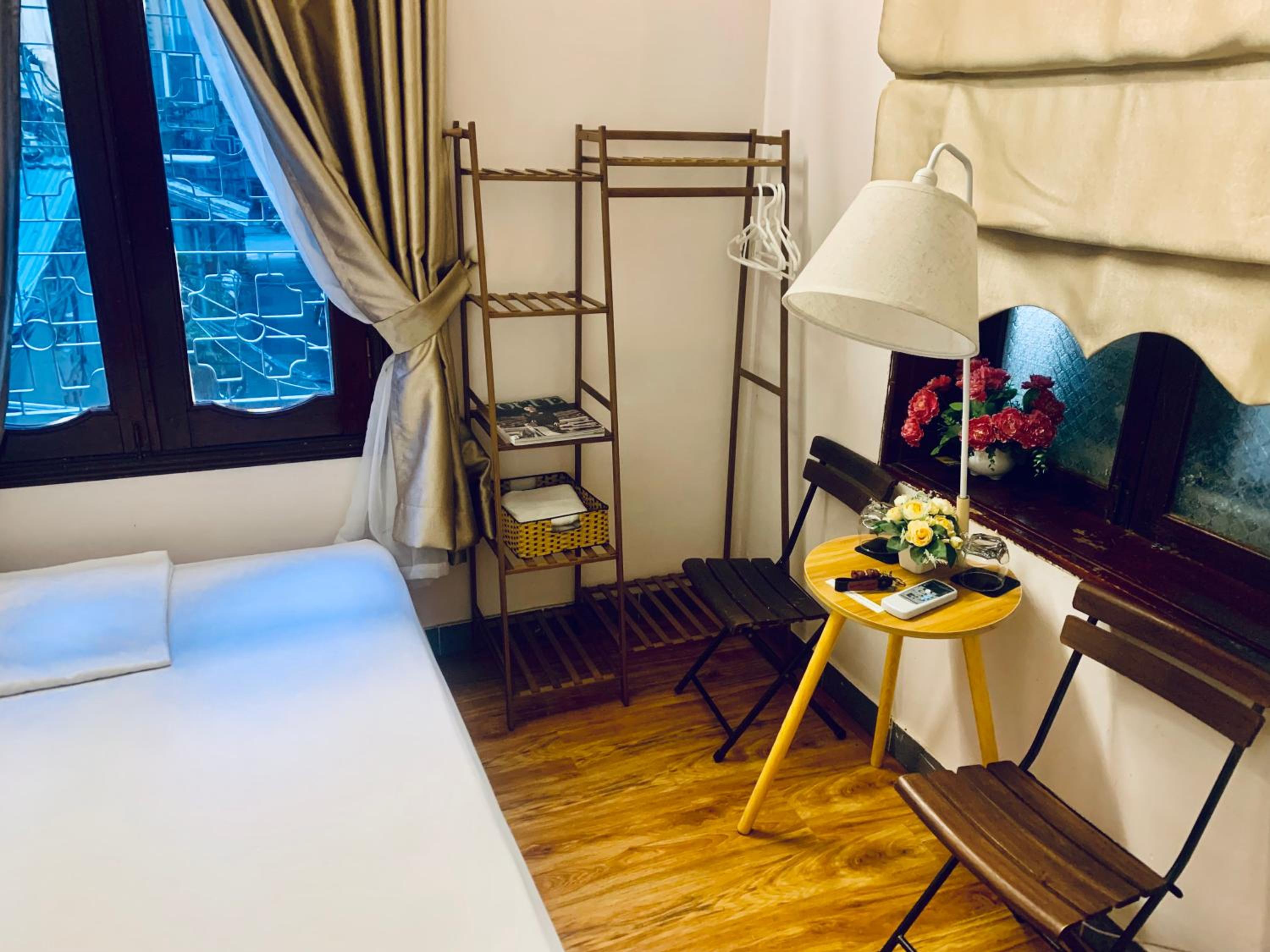 Queen Room with Shared Bathroom