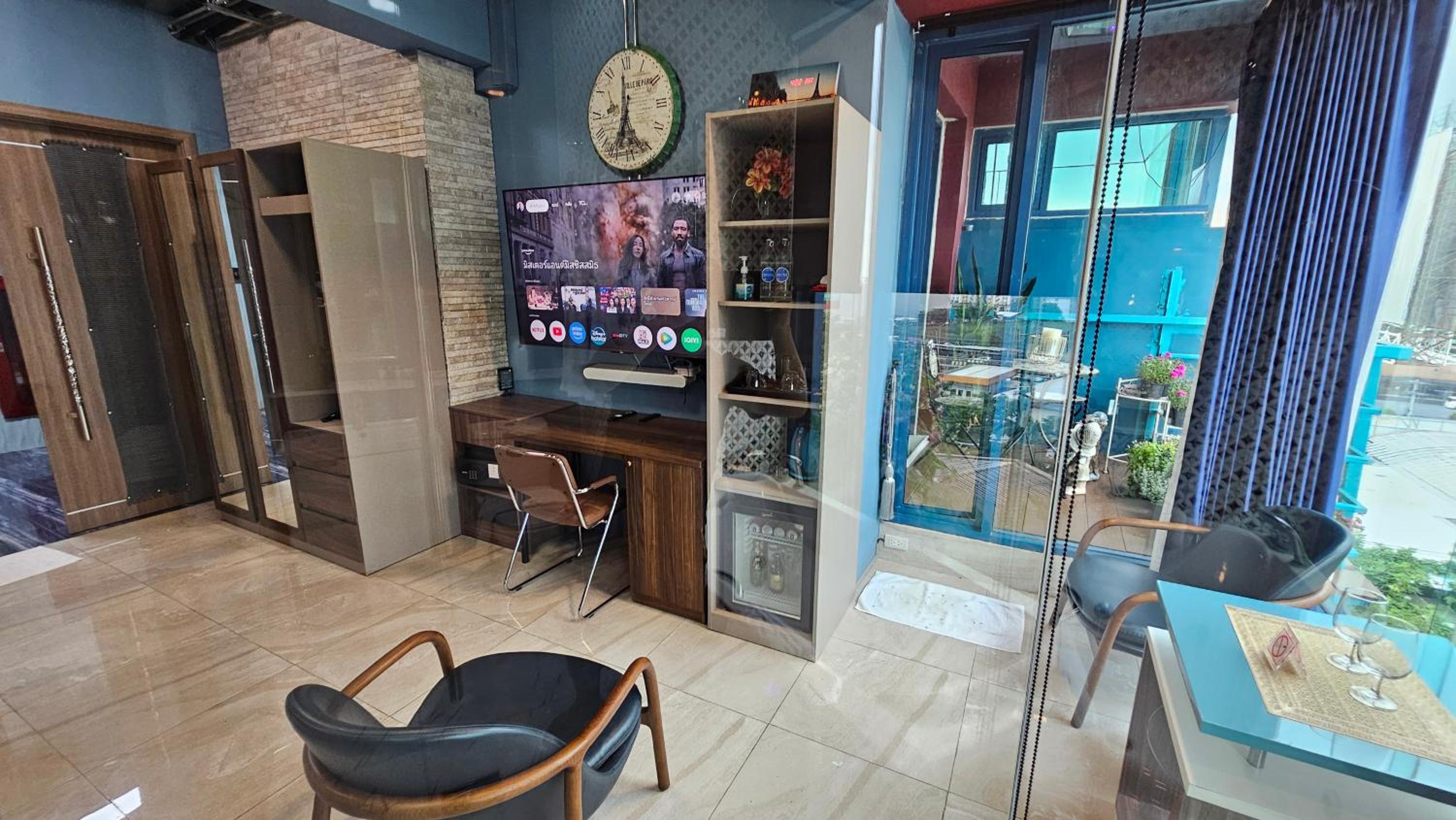 Penthouse Two Bedroom Vip Lounge & Suite Spa With Jacuzzi