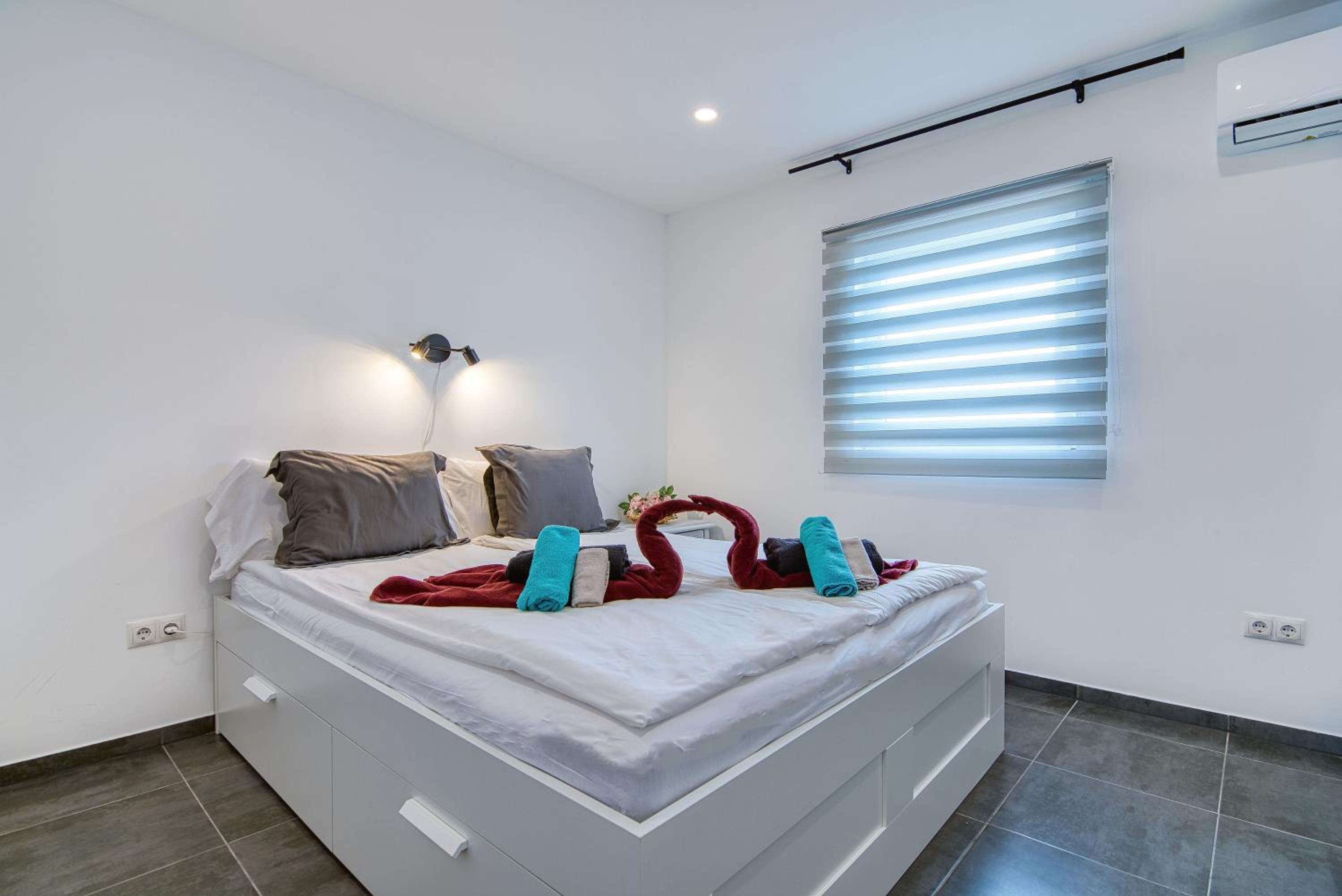 Villa de Tres Habitaciones