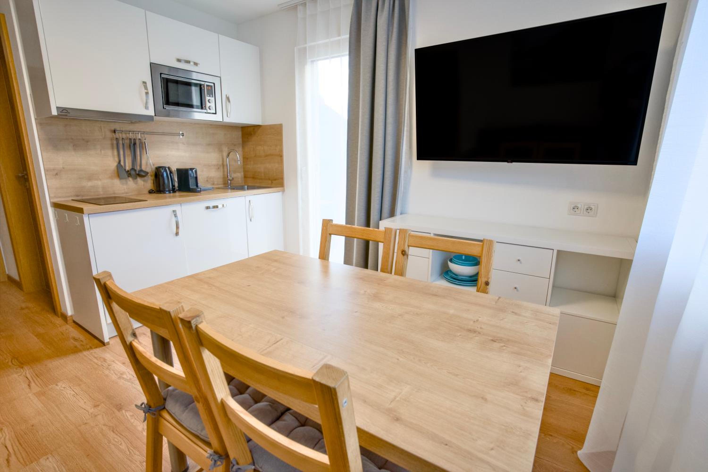 Two-Bedroom Apartment - Photo 7