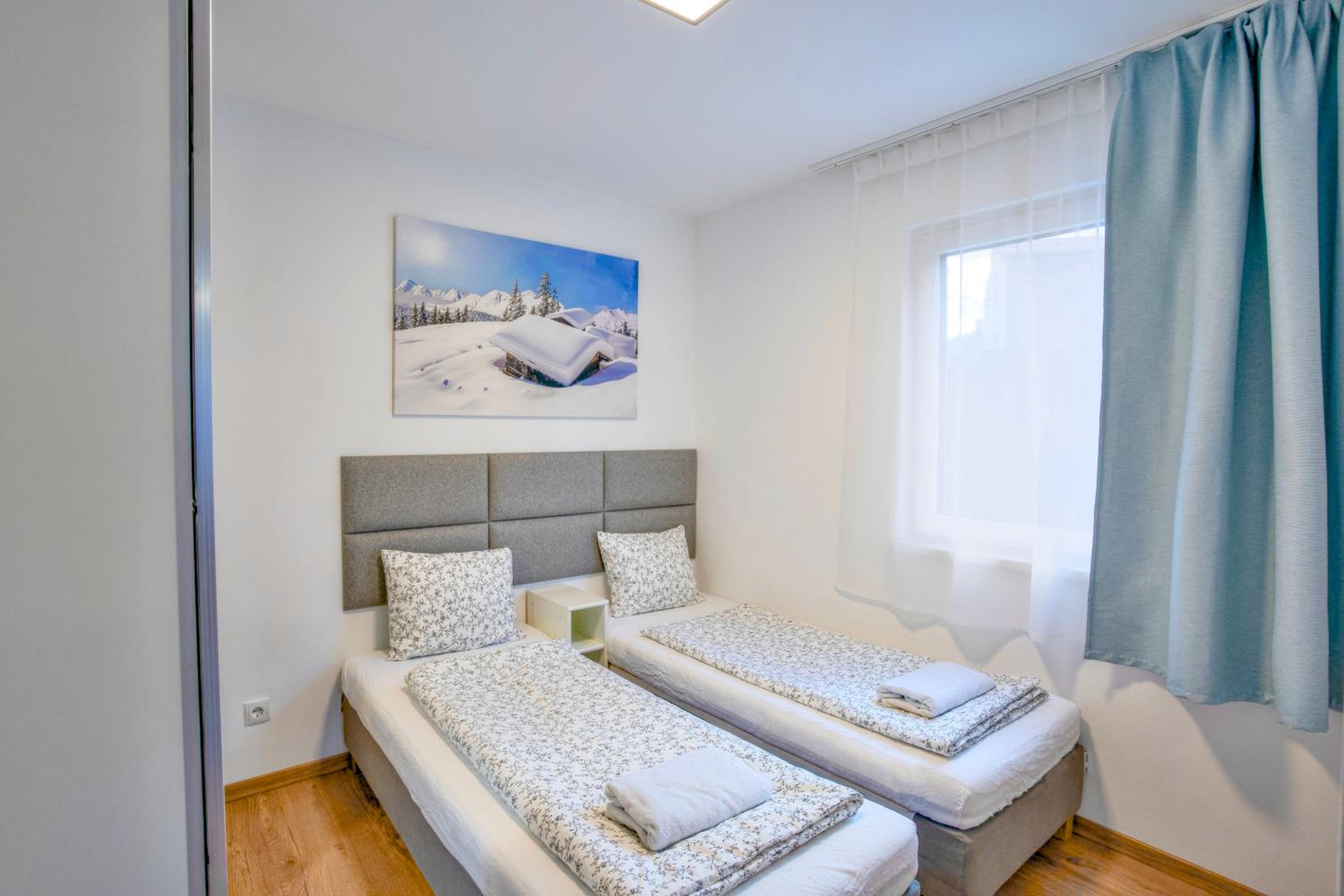 Two-Bedroom Apartment - Photo 3