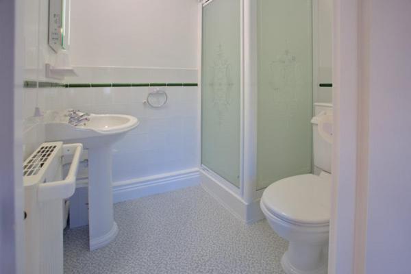 Double or Twin Room photo 2