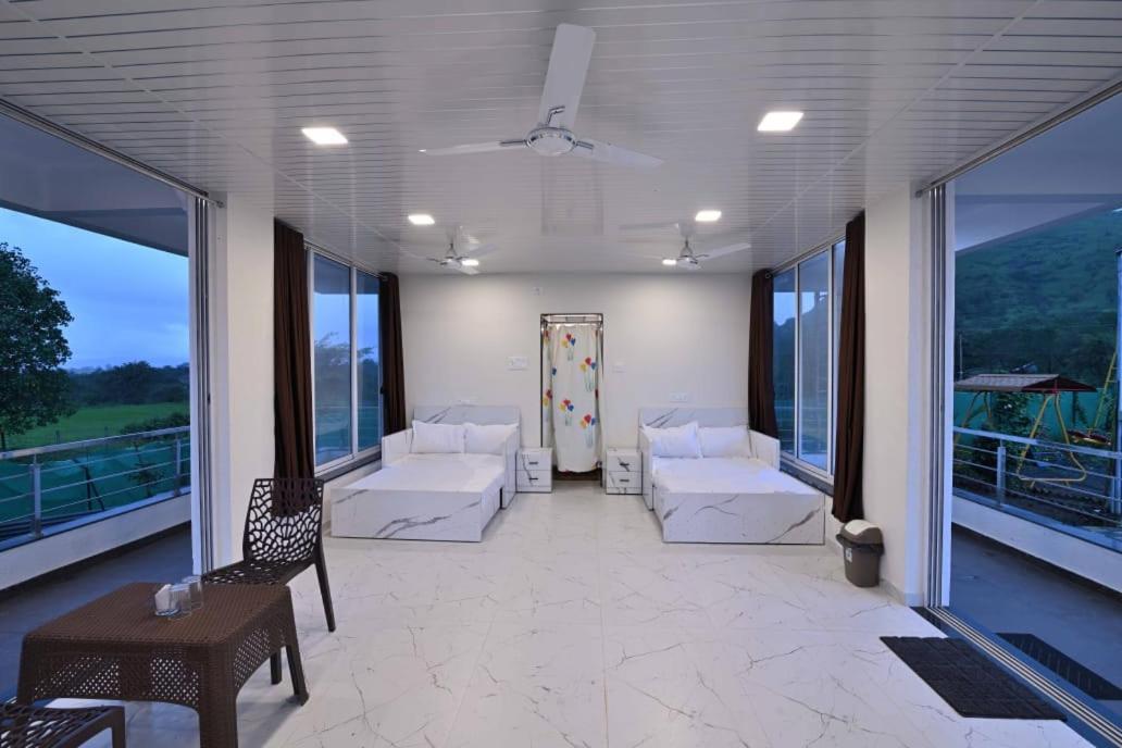 Villa photo 3