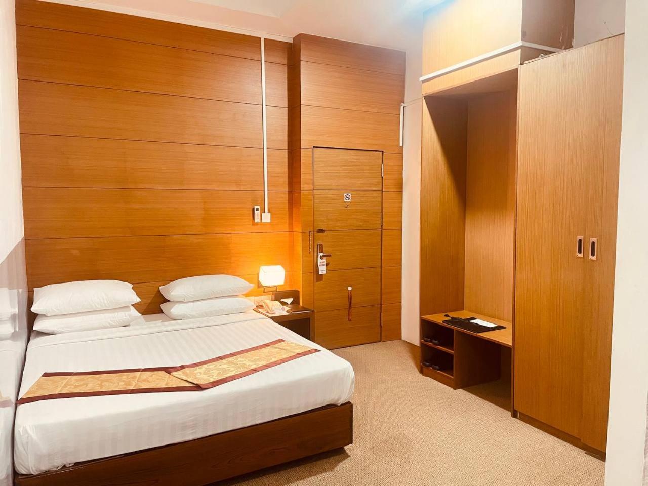 Superior Queen Room photo 1