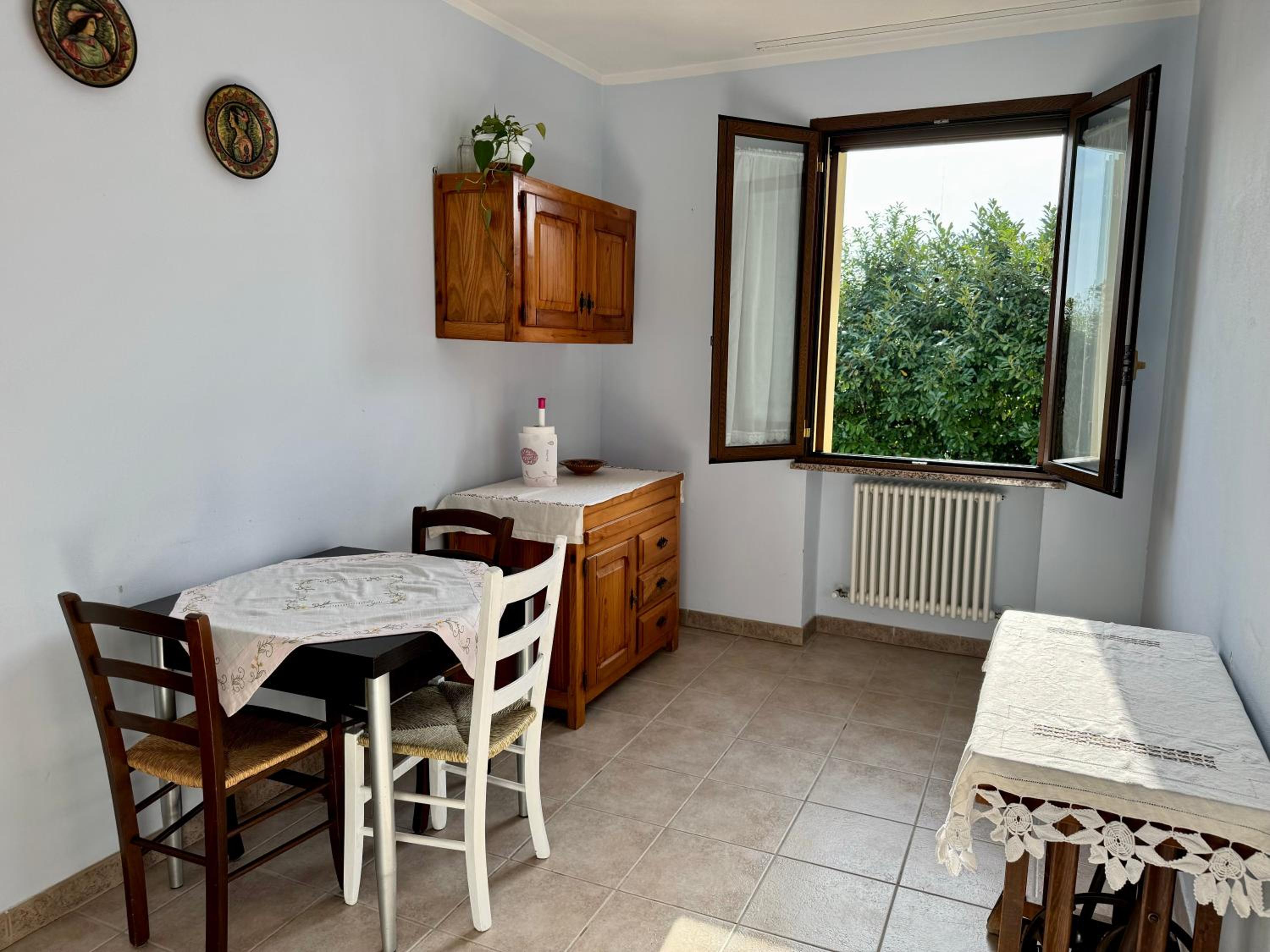 Apartment photo 3