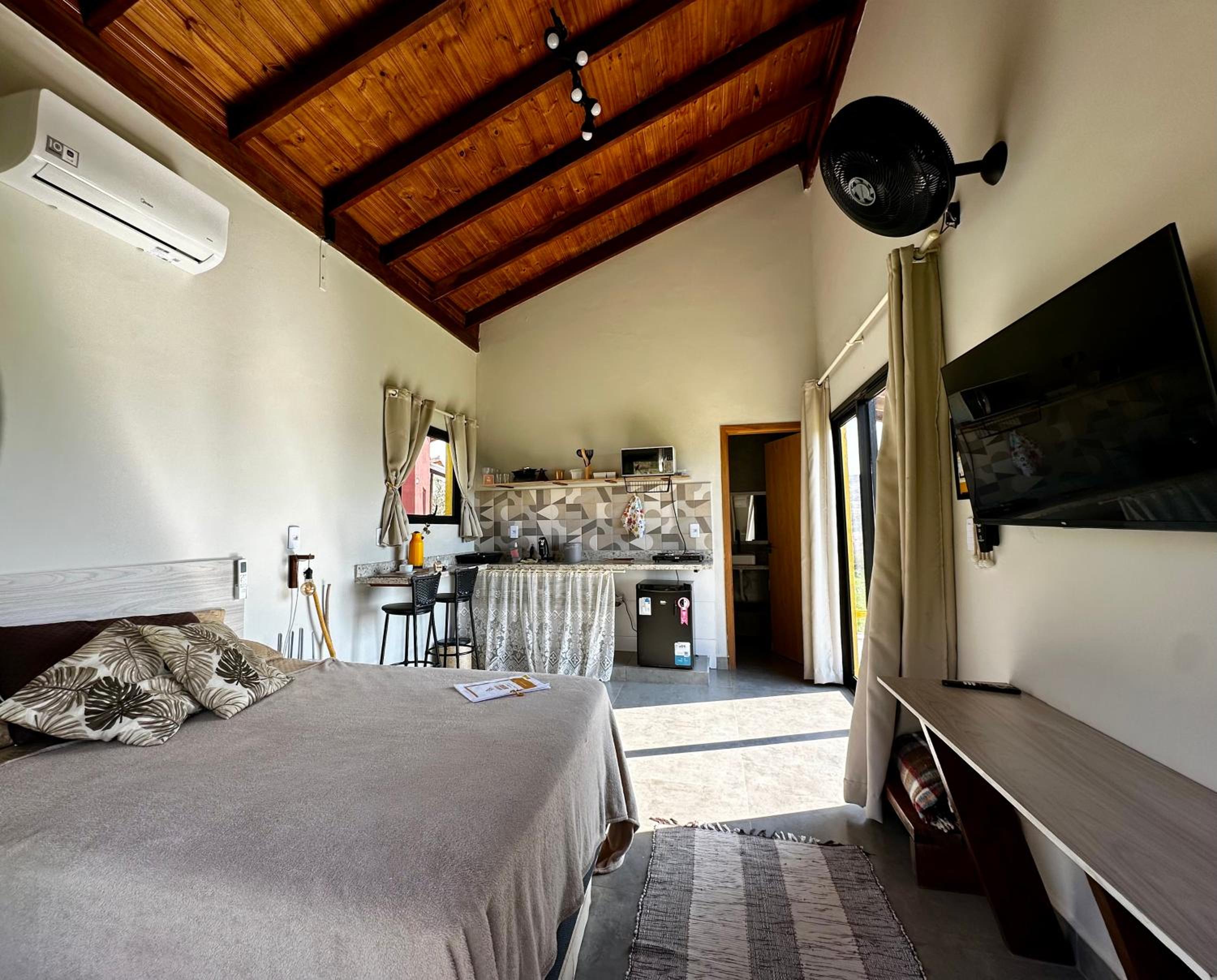 One-Bedroom House photo 1