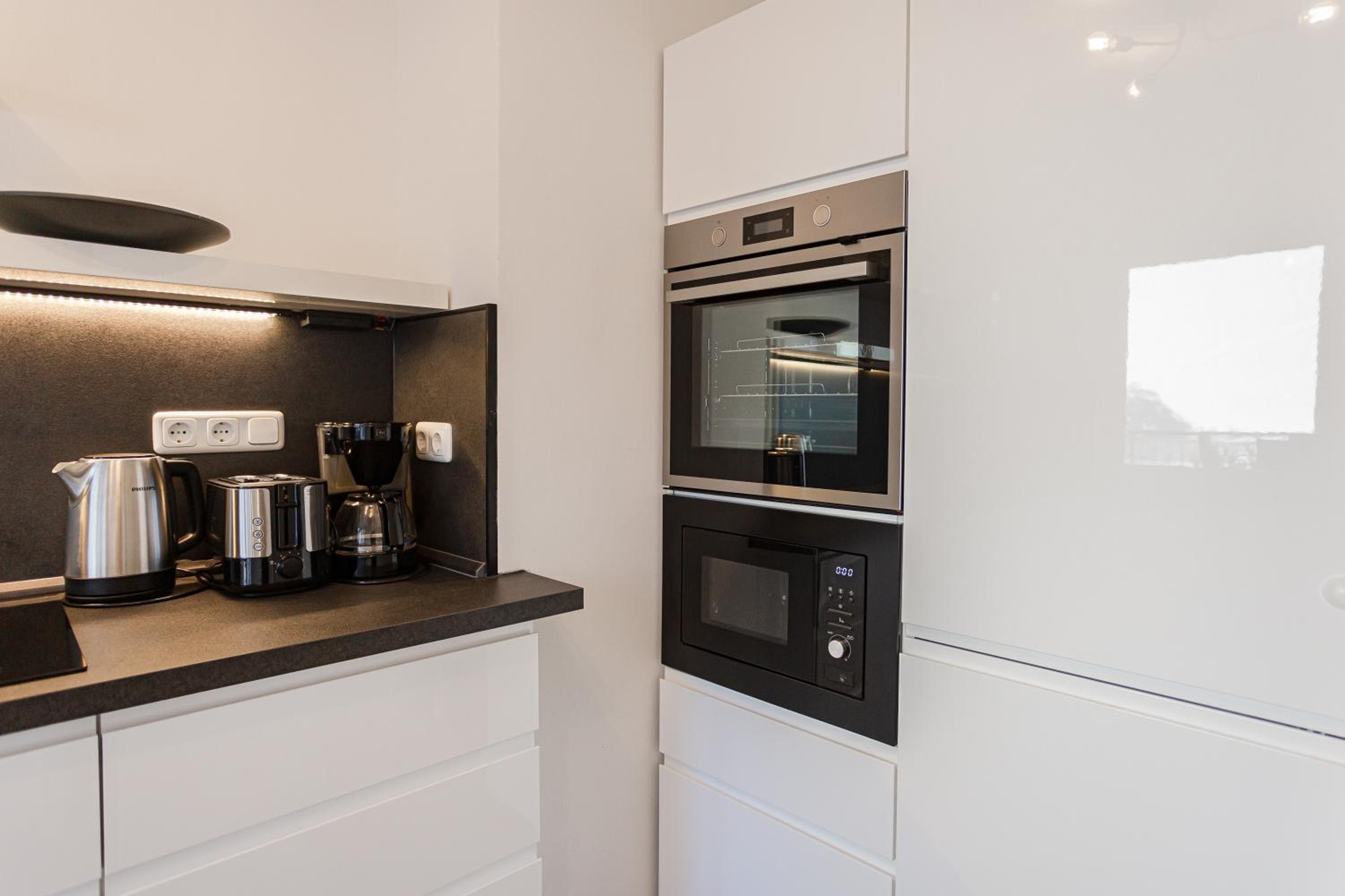 Two-Bedroom Apartment with Terrace photo 3