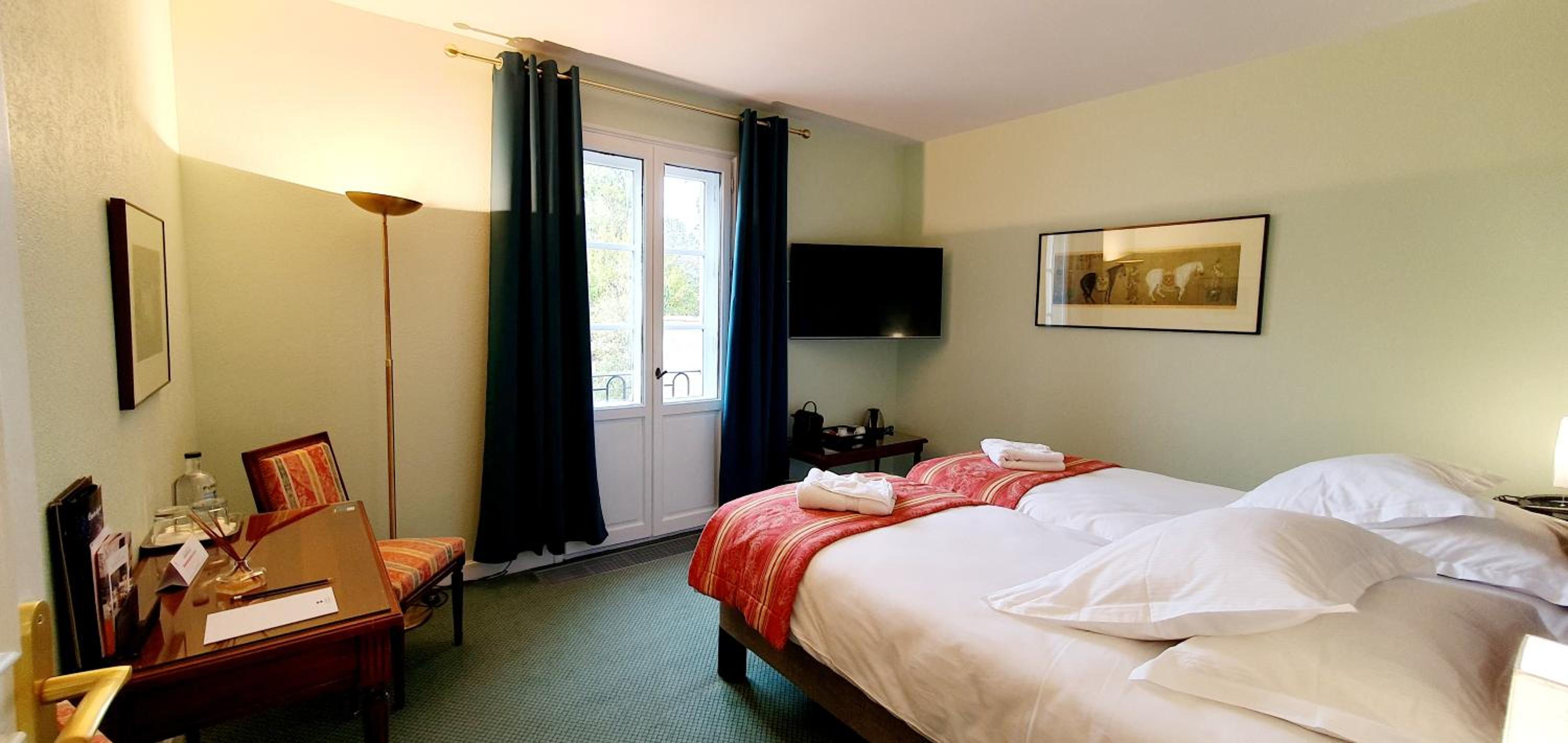 Superior Twin Room photo 3