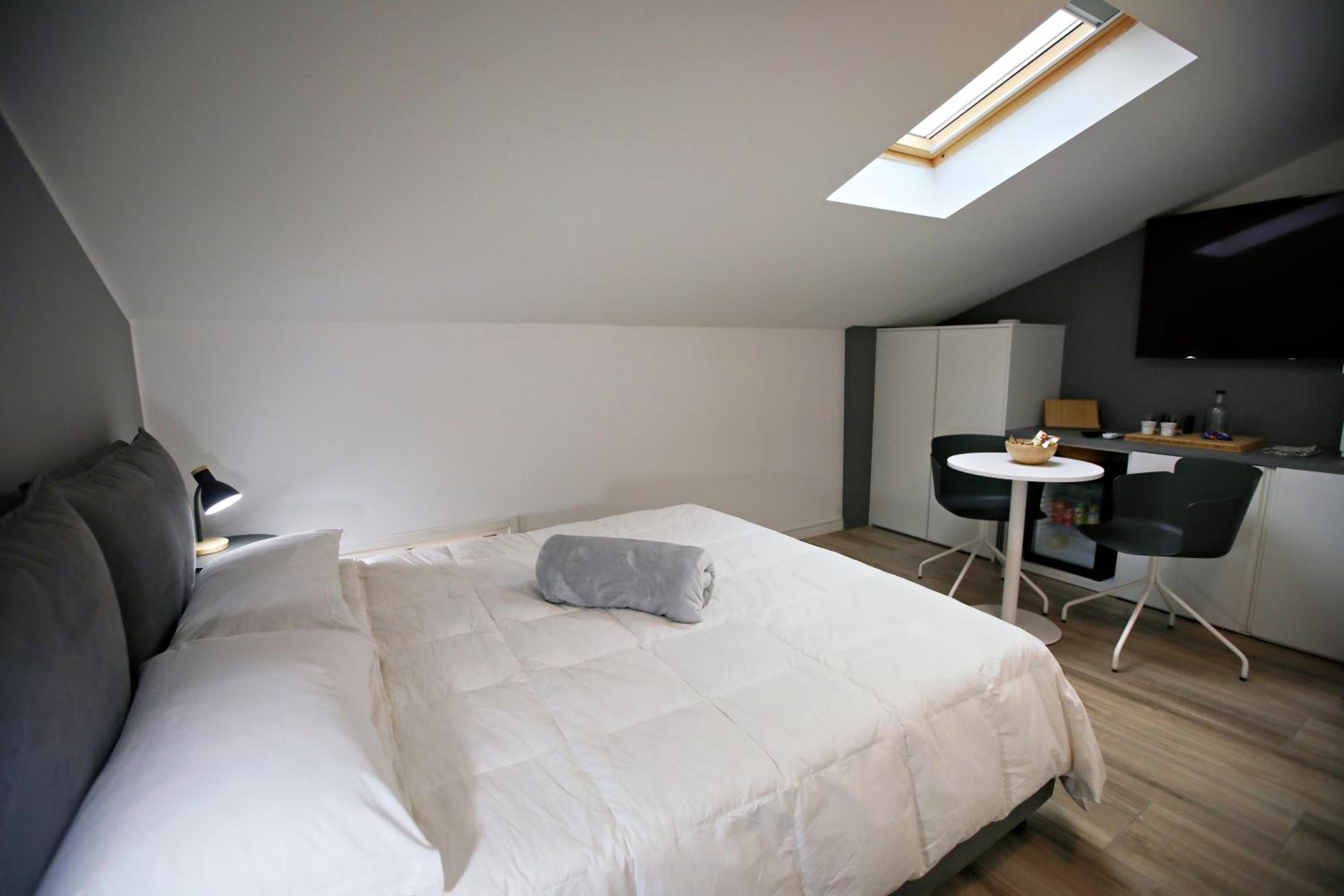 Two-Bedroom Apartment photo 2