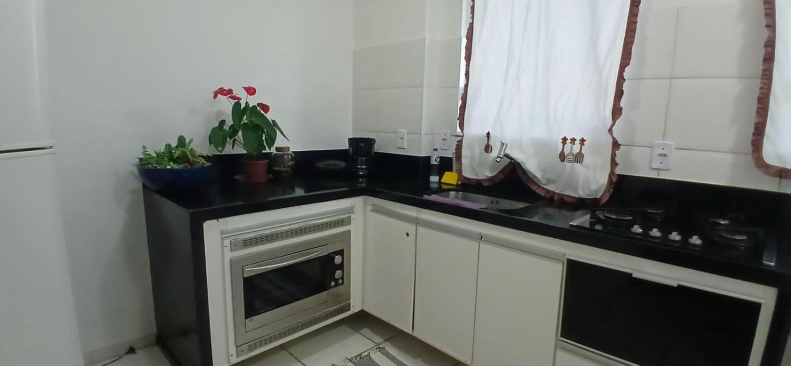Apartment with Lake View - Photo 39