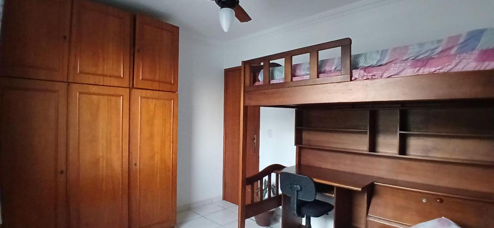 Apartment with Lake View - Photo 46