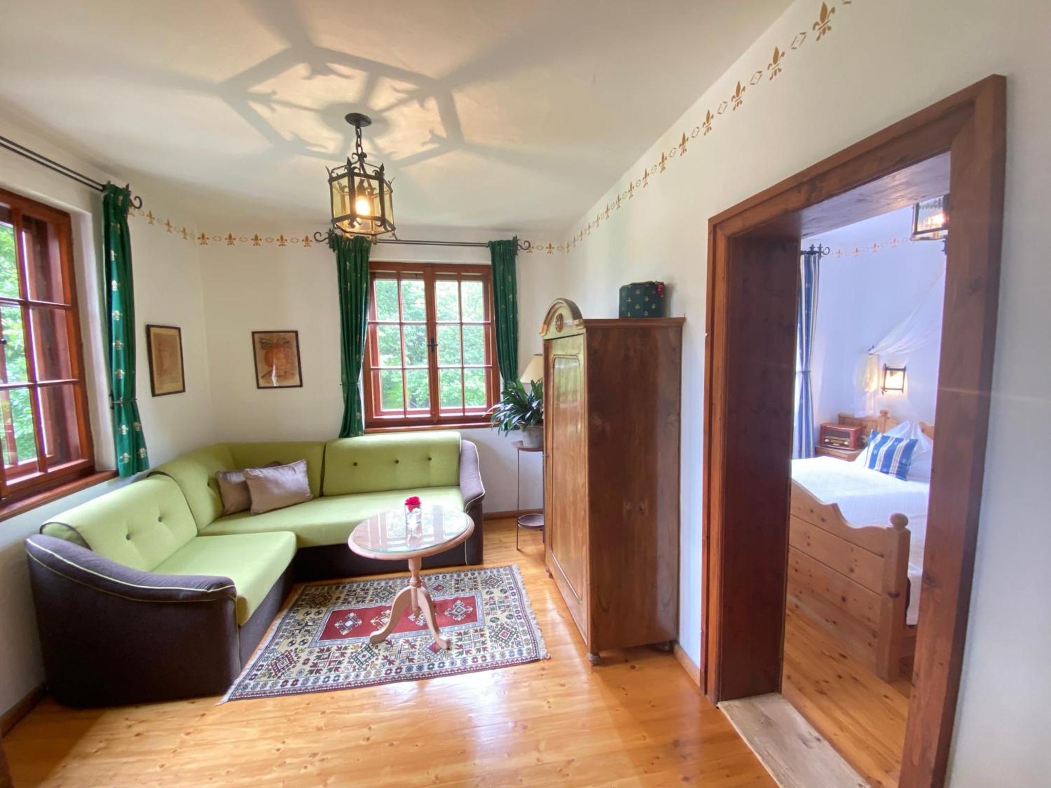 One-Bedroom Suite - Photo 5