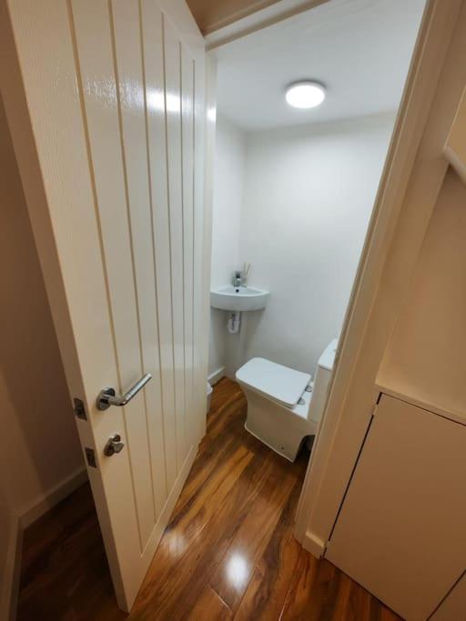 Apartment photo 2