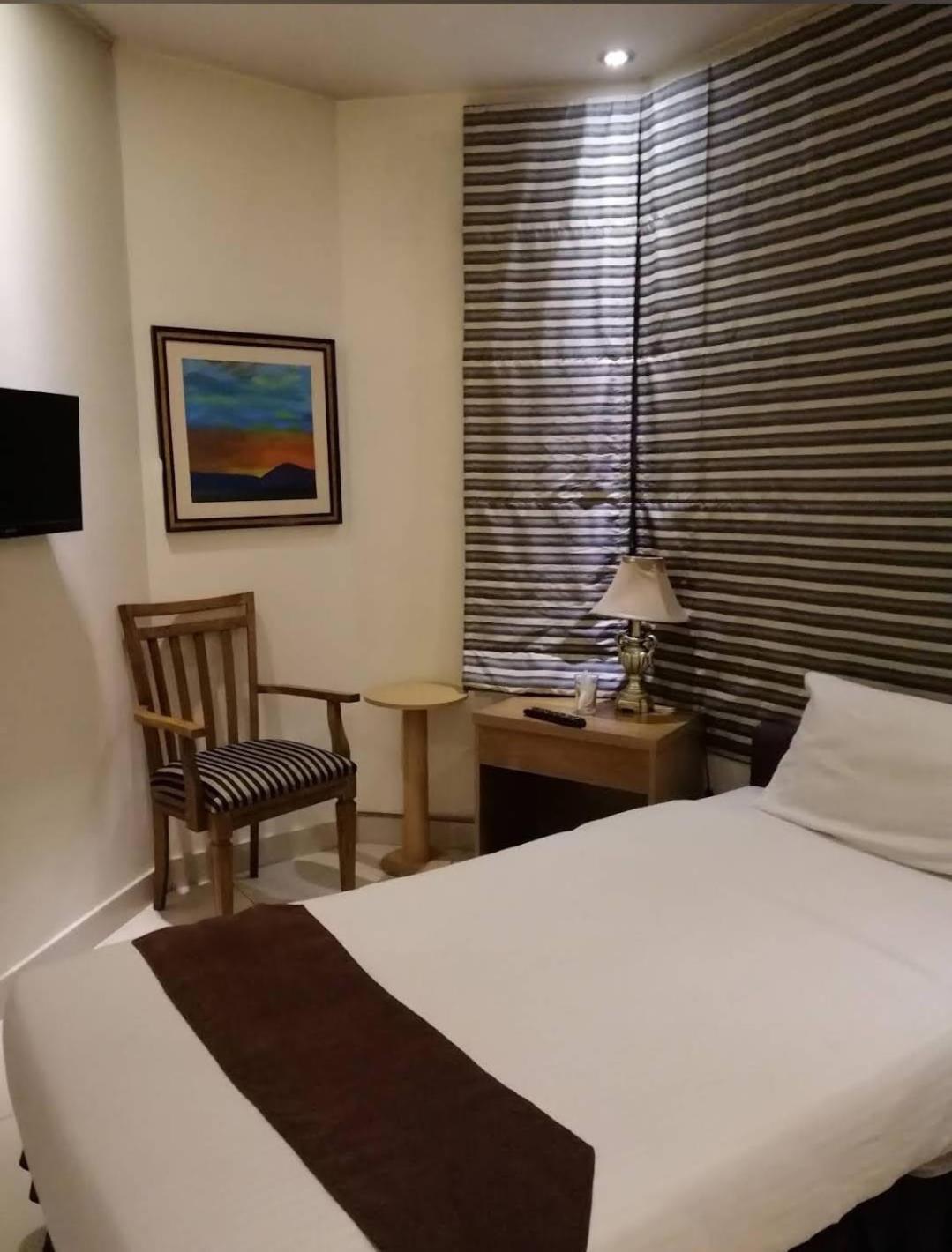 Single Room photo 1