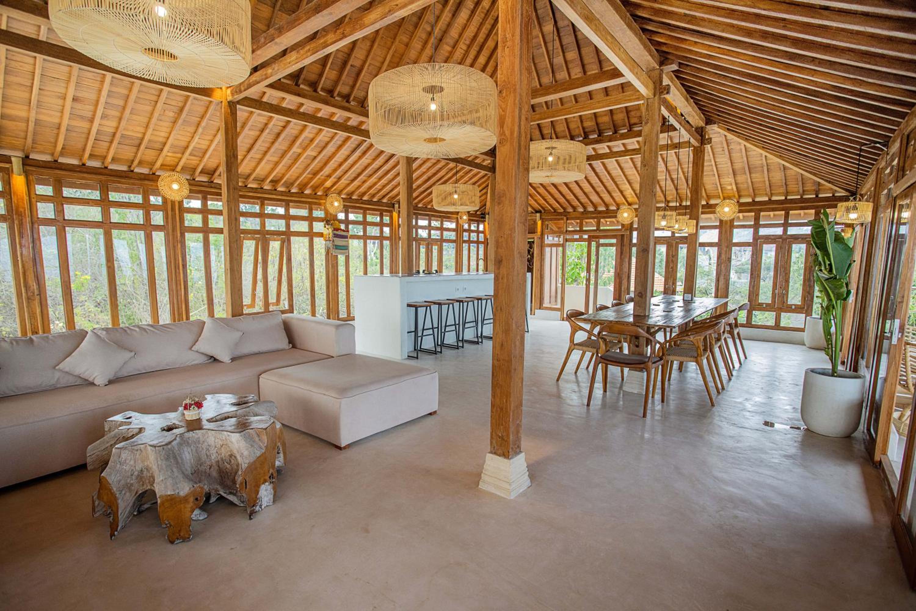 Three-Bedroom Villa photo 1