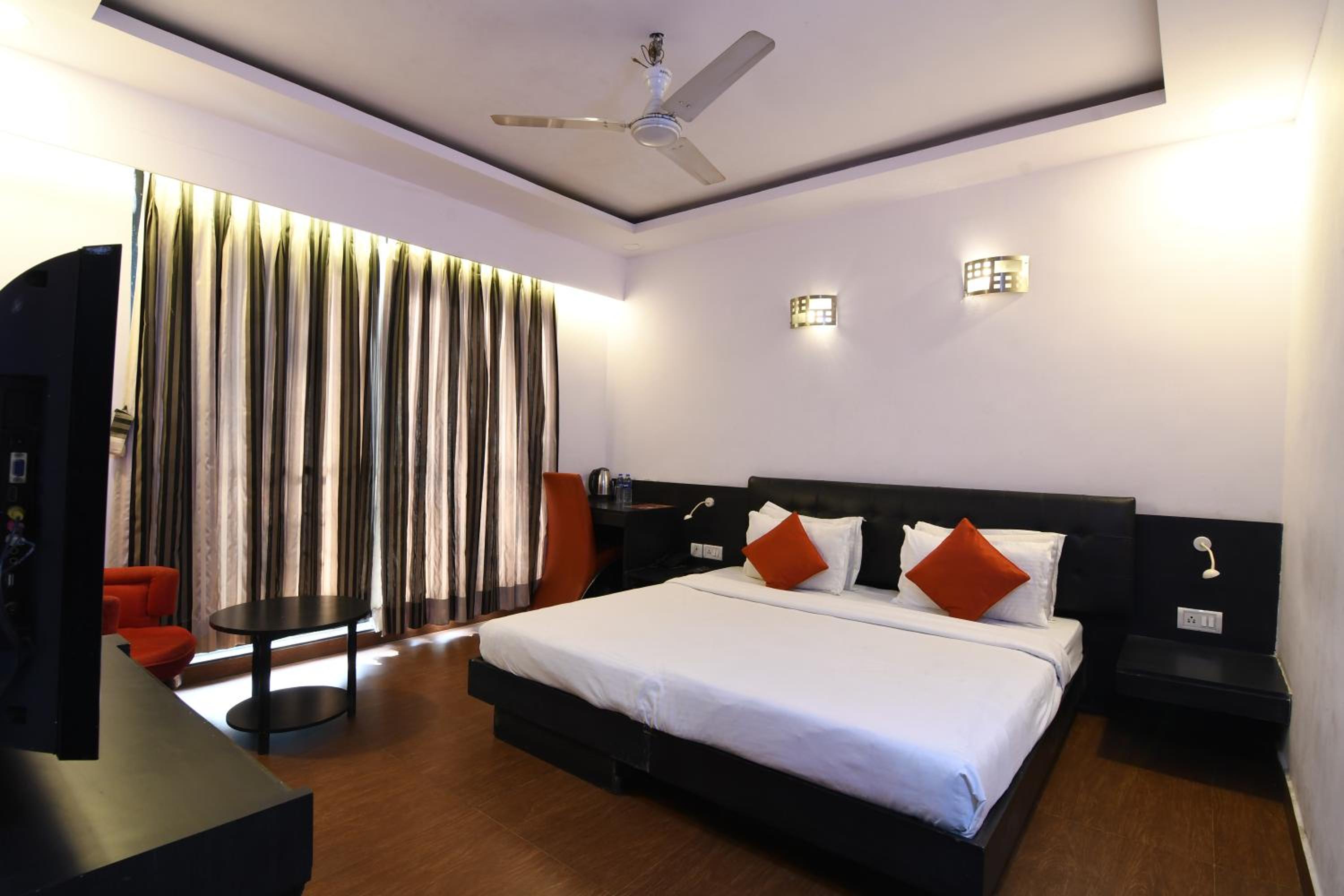 Deluxe Double Room photo 2