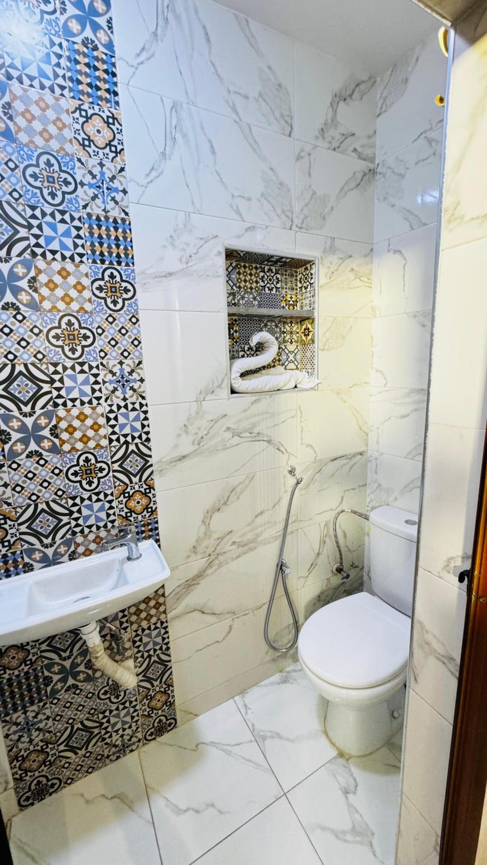 Double Room With Private Bathroom photo 2