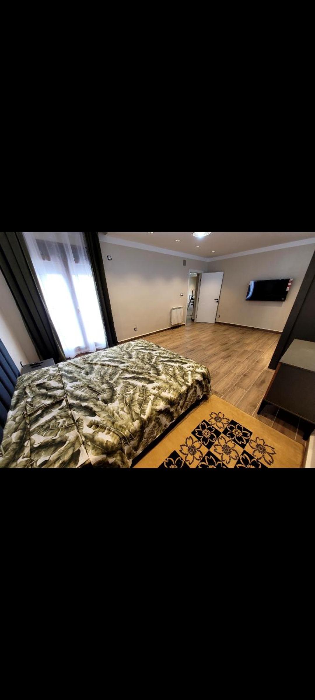 One-Bedroom Apartment photo 3