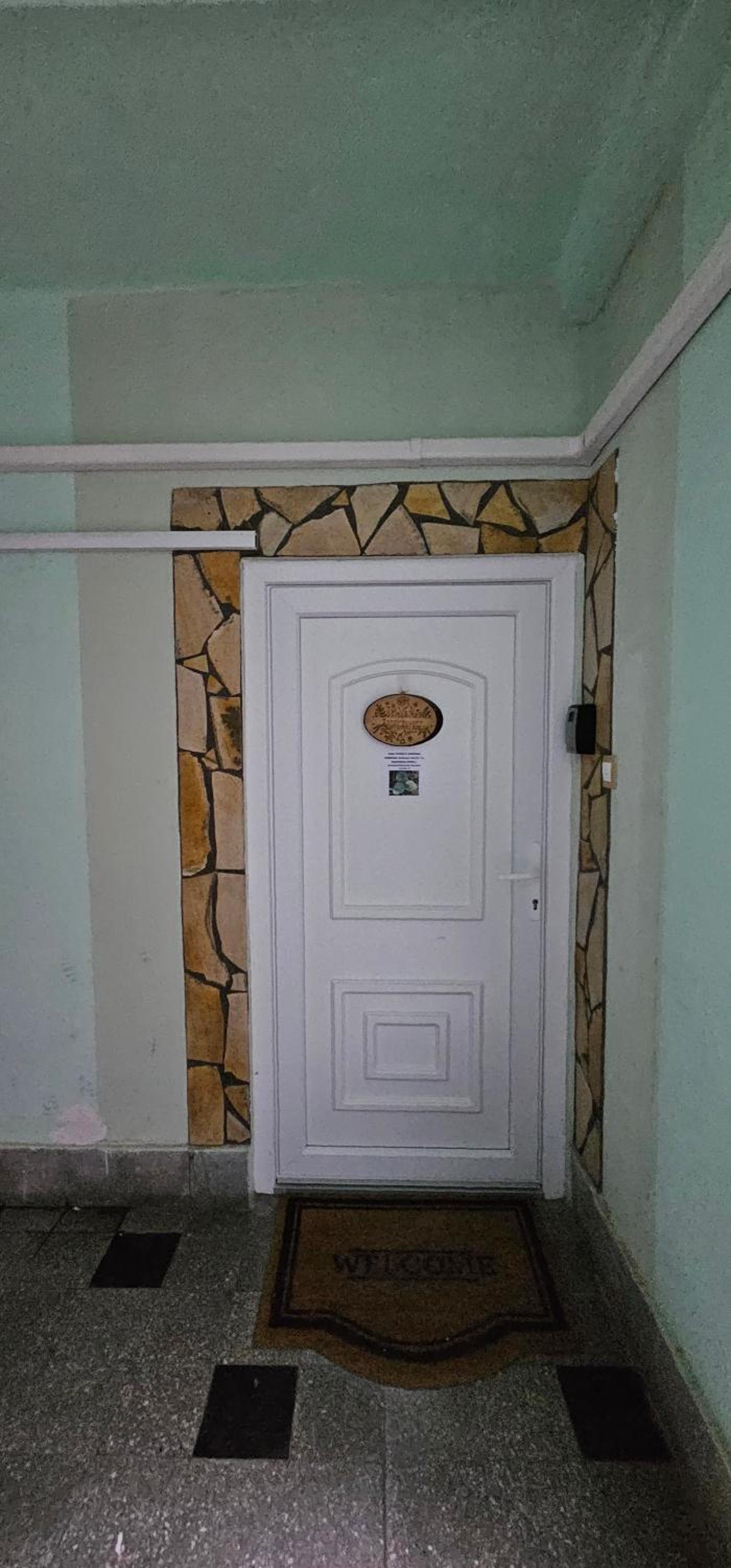Three-Bedroom Apartment - Photo 16