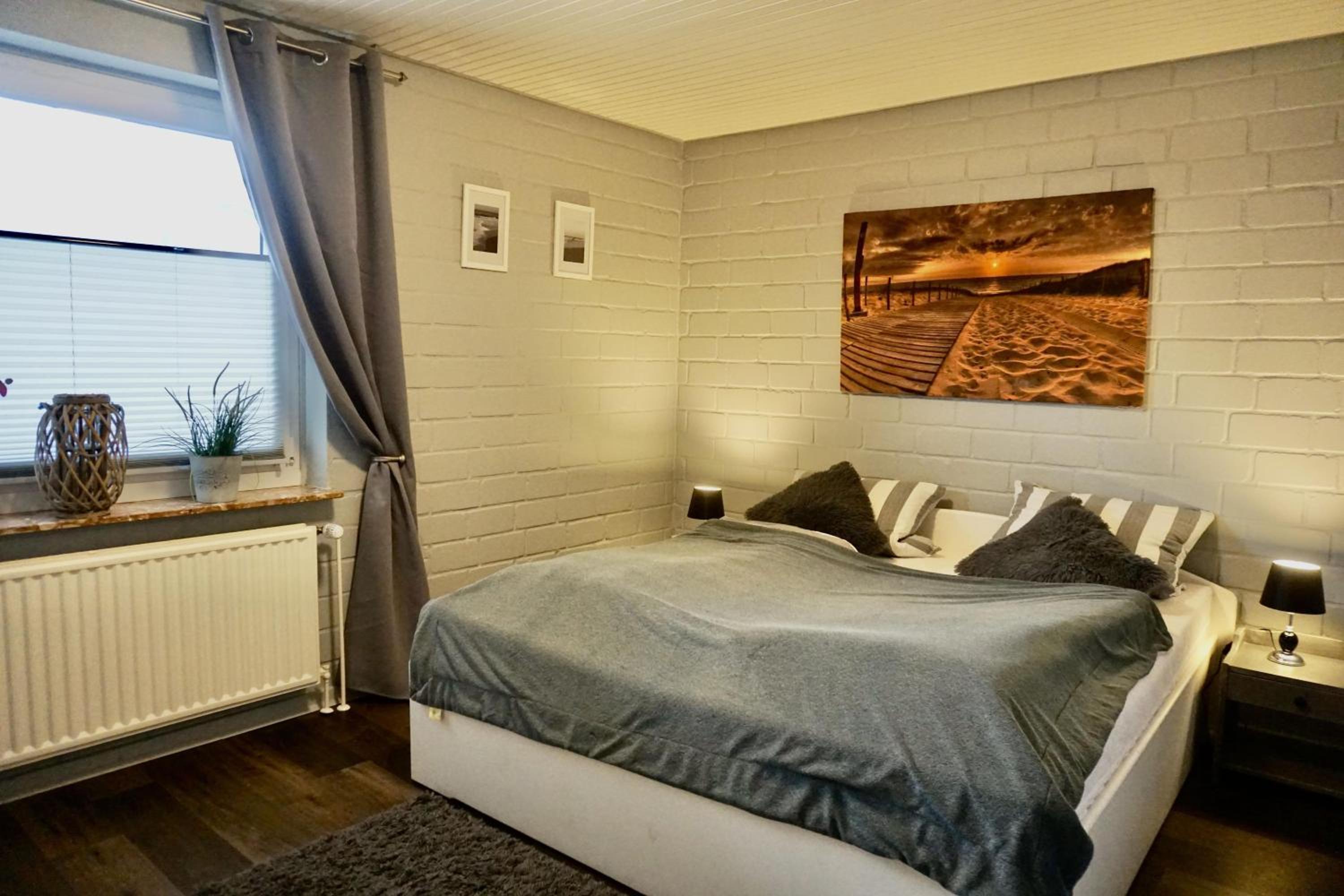Apartment with Terrace photo 2