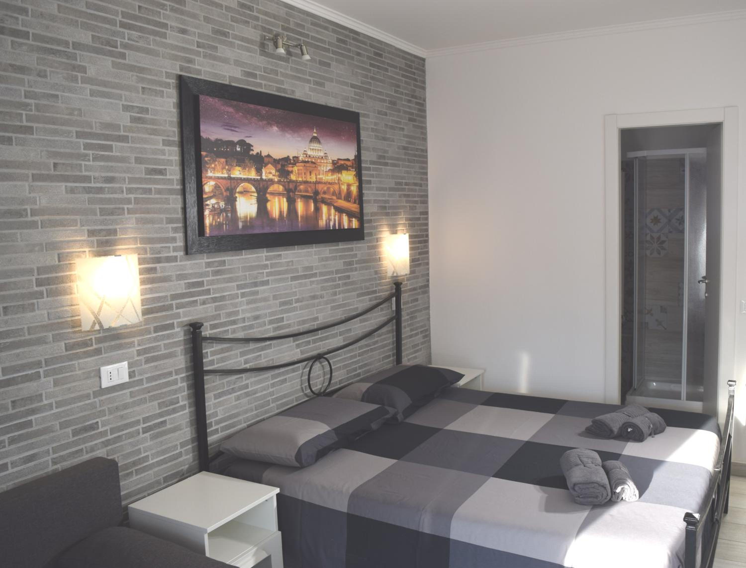 Triple Room with Private Bathroom photo 1