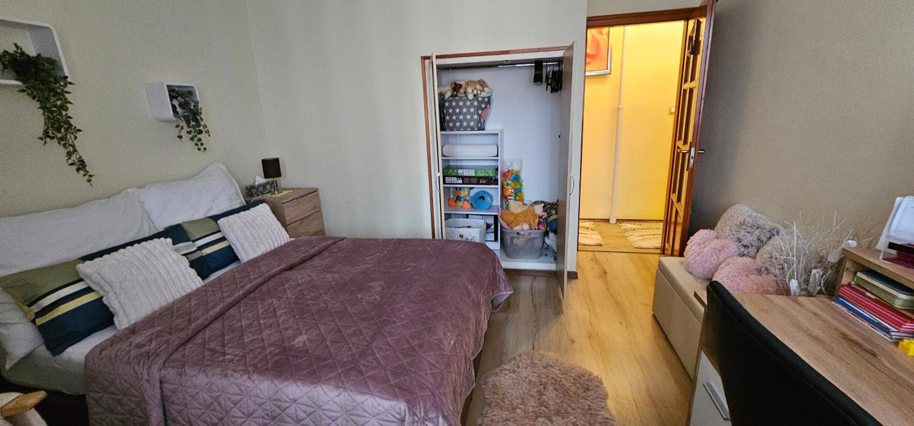 Three-Bedroom Apartment - Photo 7