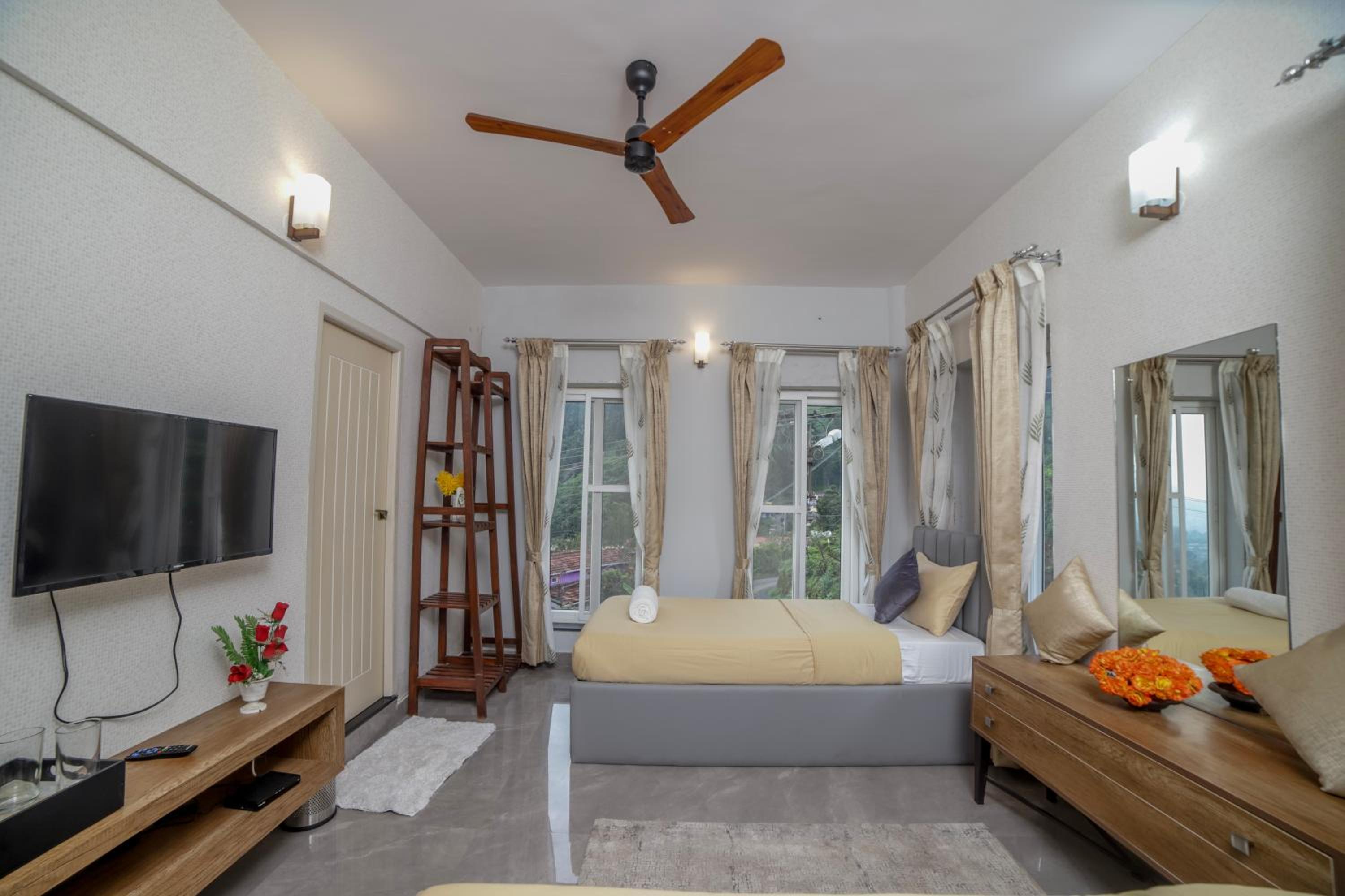 Villa photo 3