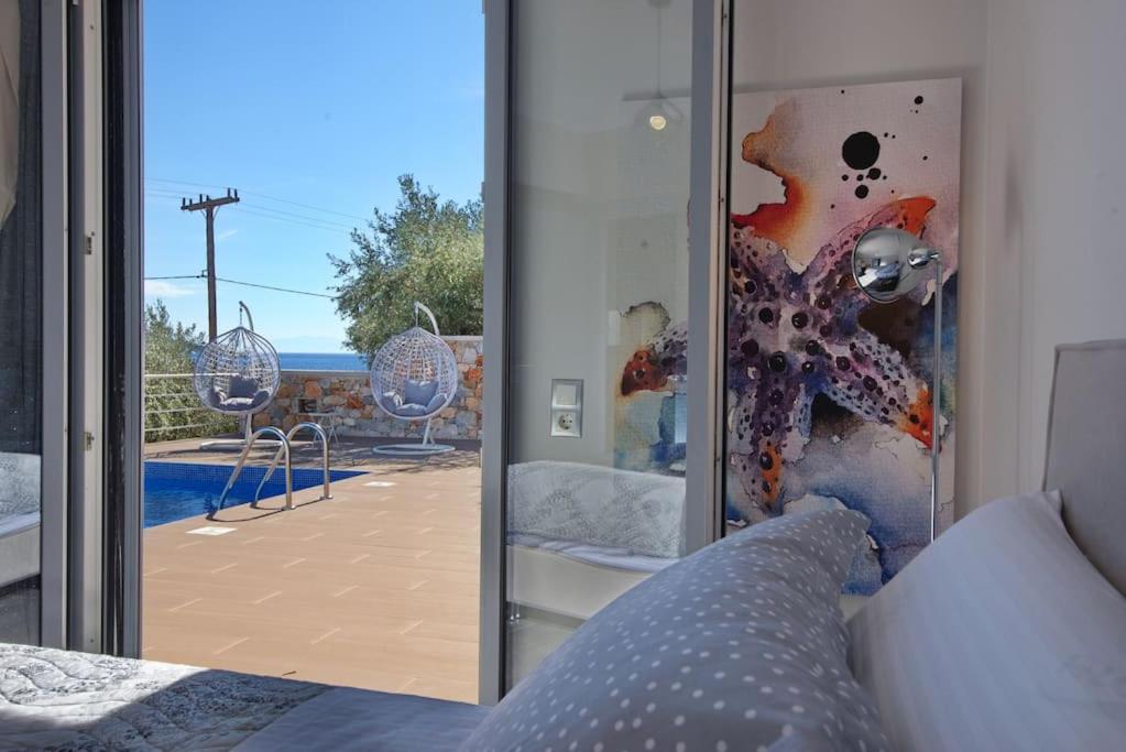 Villa with Private Pool photo 3