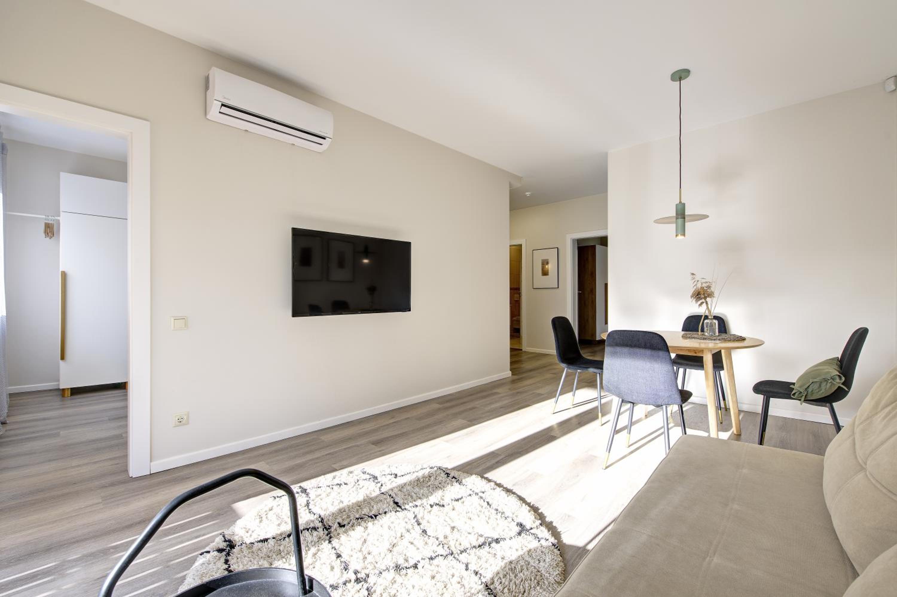 Apartment with Terrace photo 2