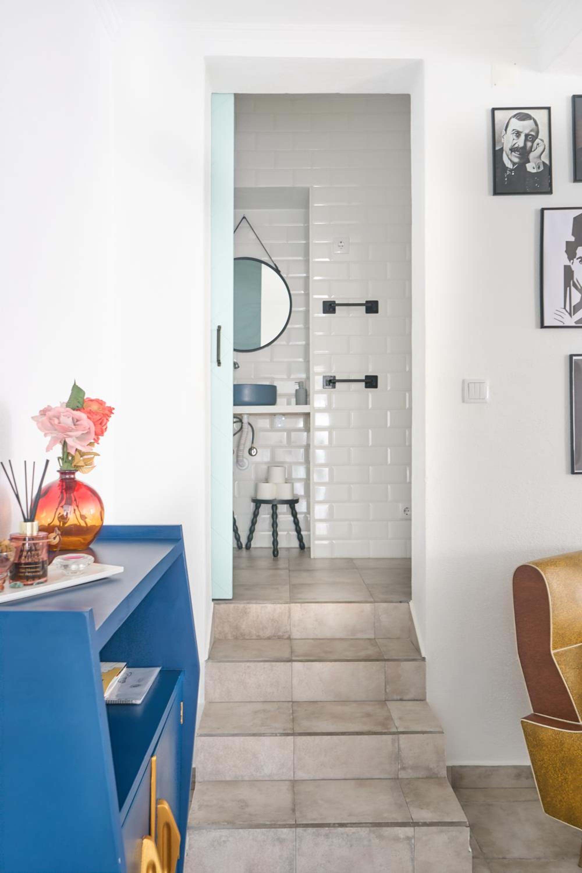 One-Bedroom Apartment - Photo 12