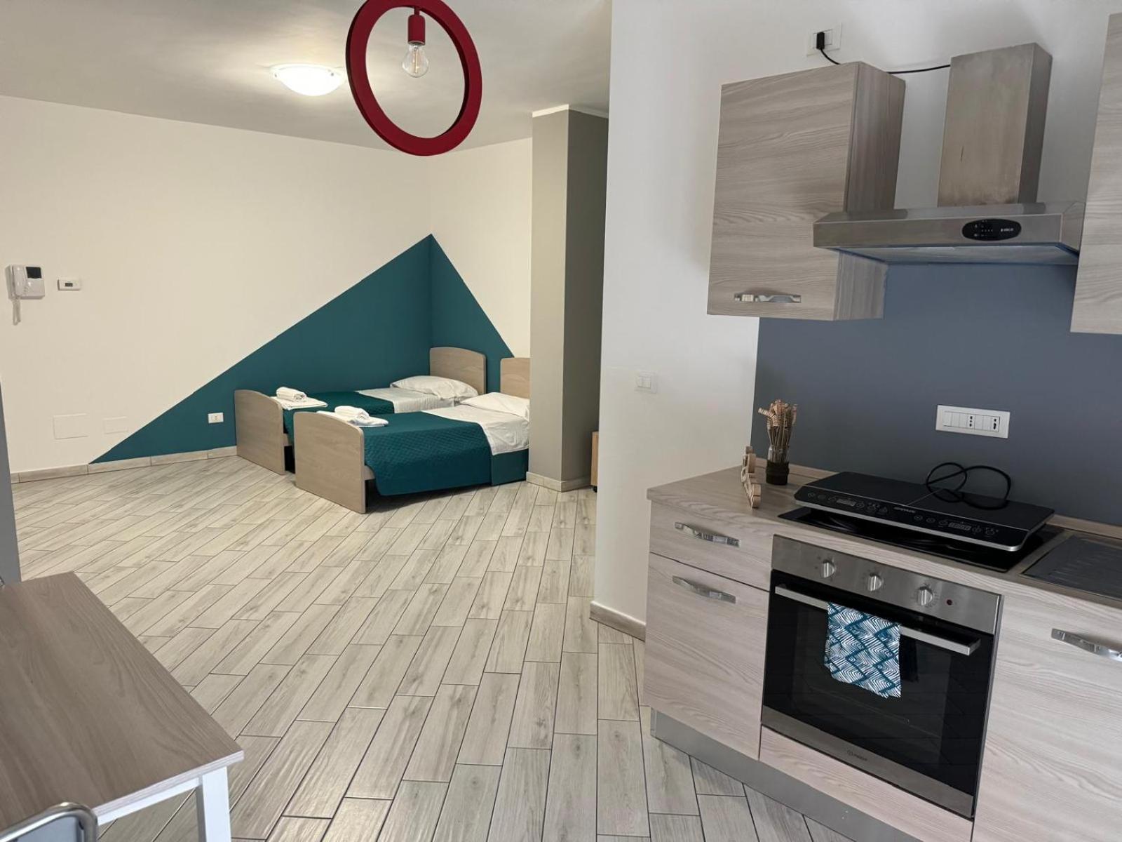 One-Bedroom Apartment - Photo 1