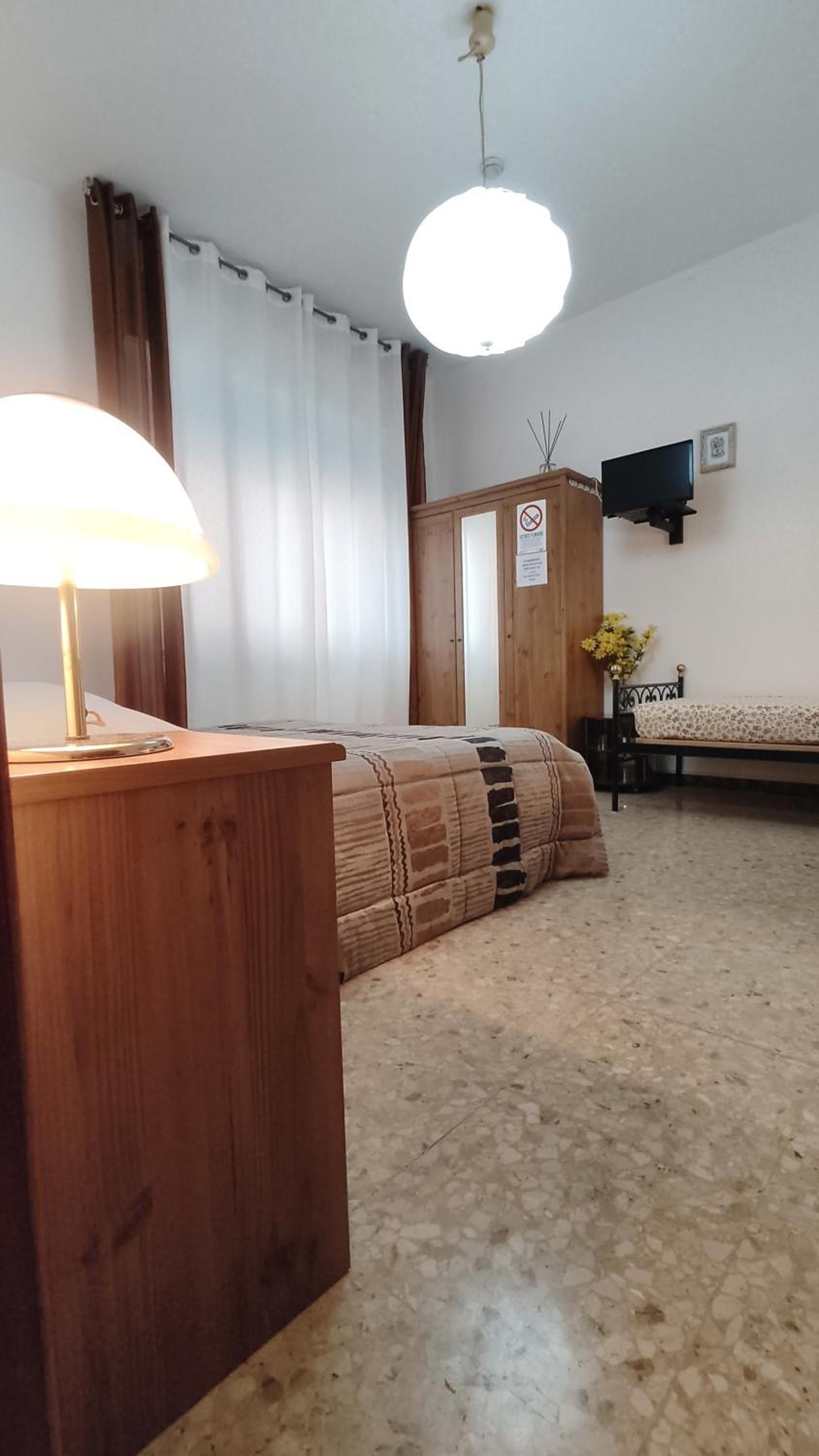Triple Room with Private External Bathroom photo 3