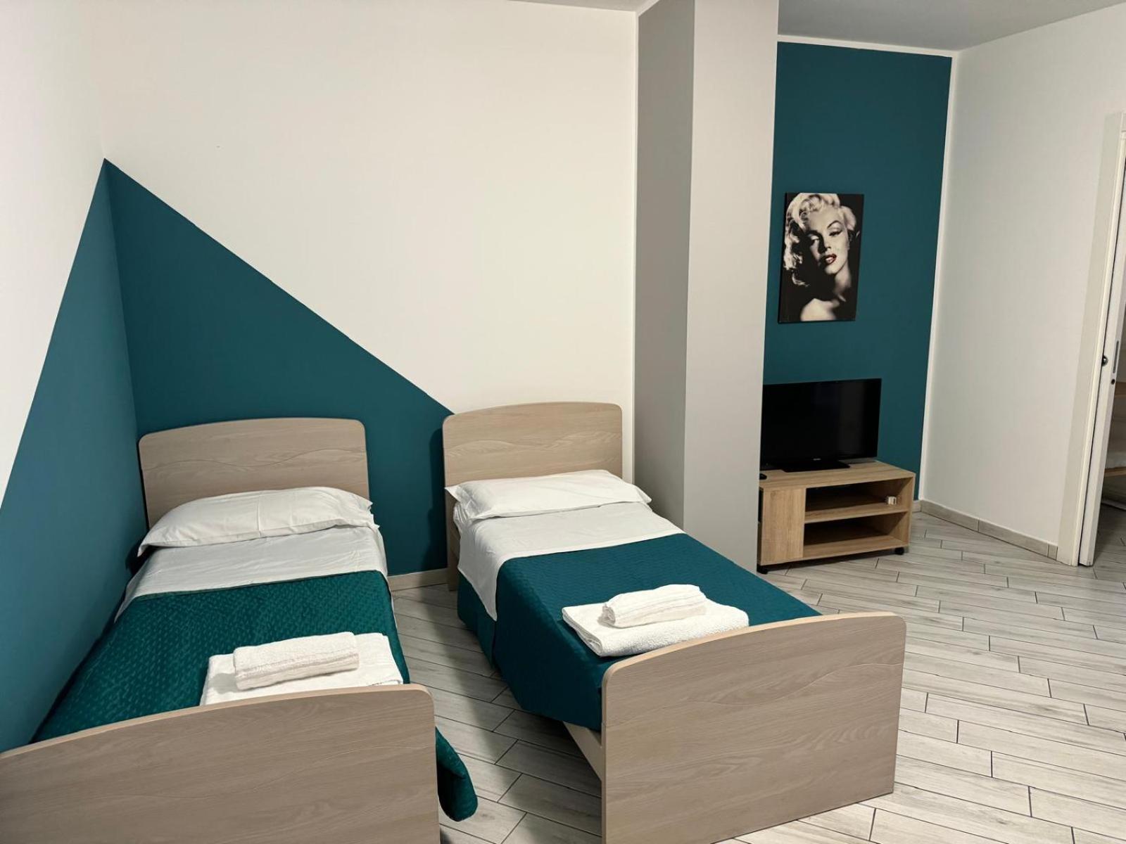 One-Bedroom Apartment - Photo 10