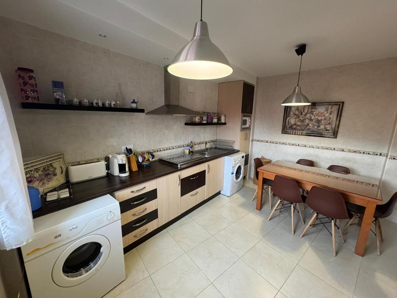 Two-Bedroom Apartment With Balcony photo 3