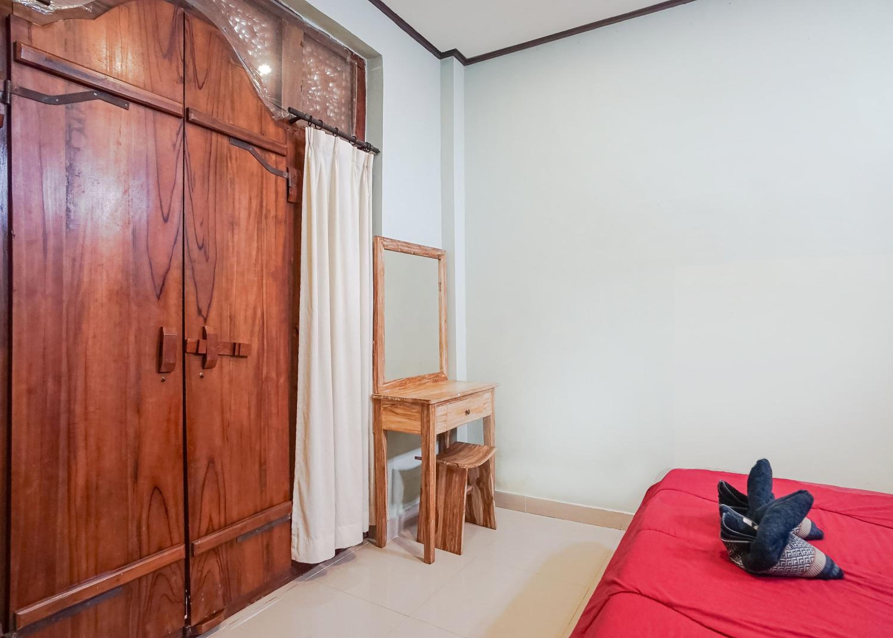 Double Room - Photo 6