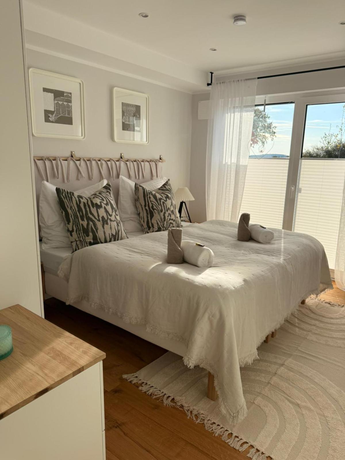 Three-Bedroom Vacation Home  photo 1