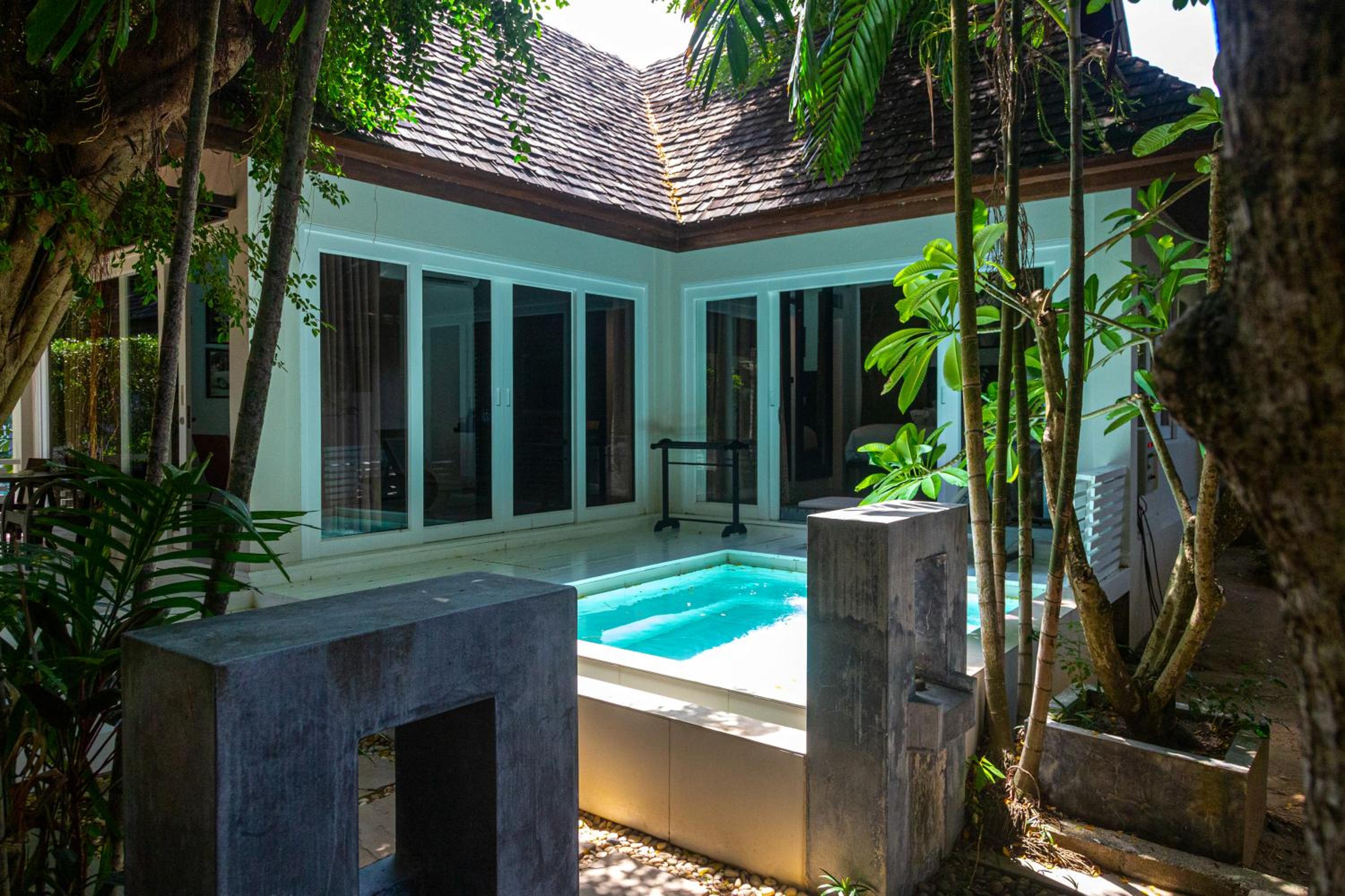 Tropical Pool Villa - Photo 2