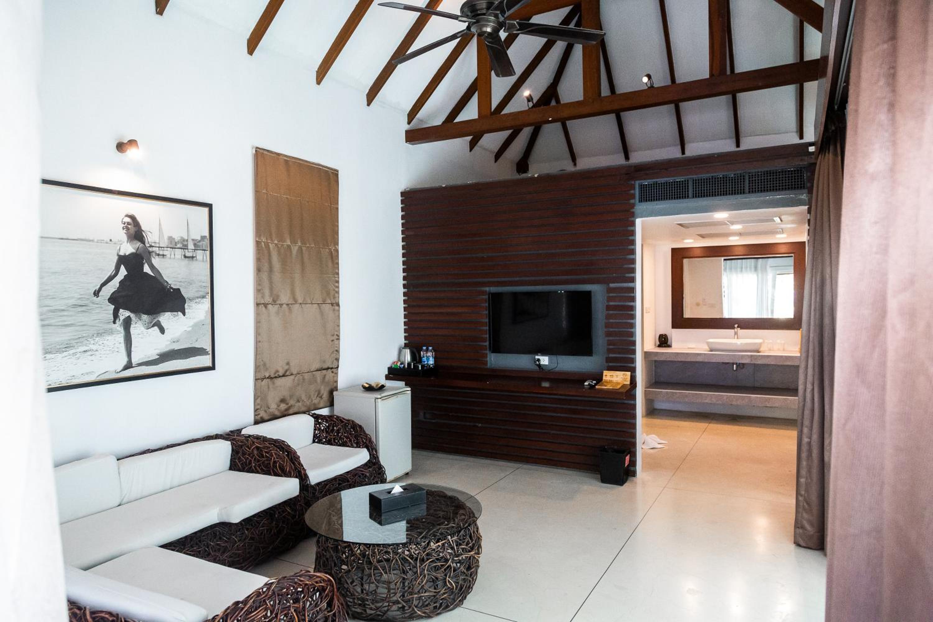 Ocean View Pool Villa photo 2