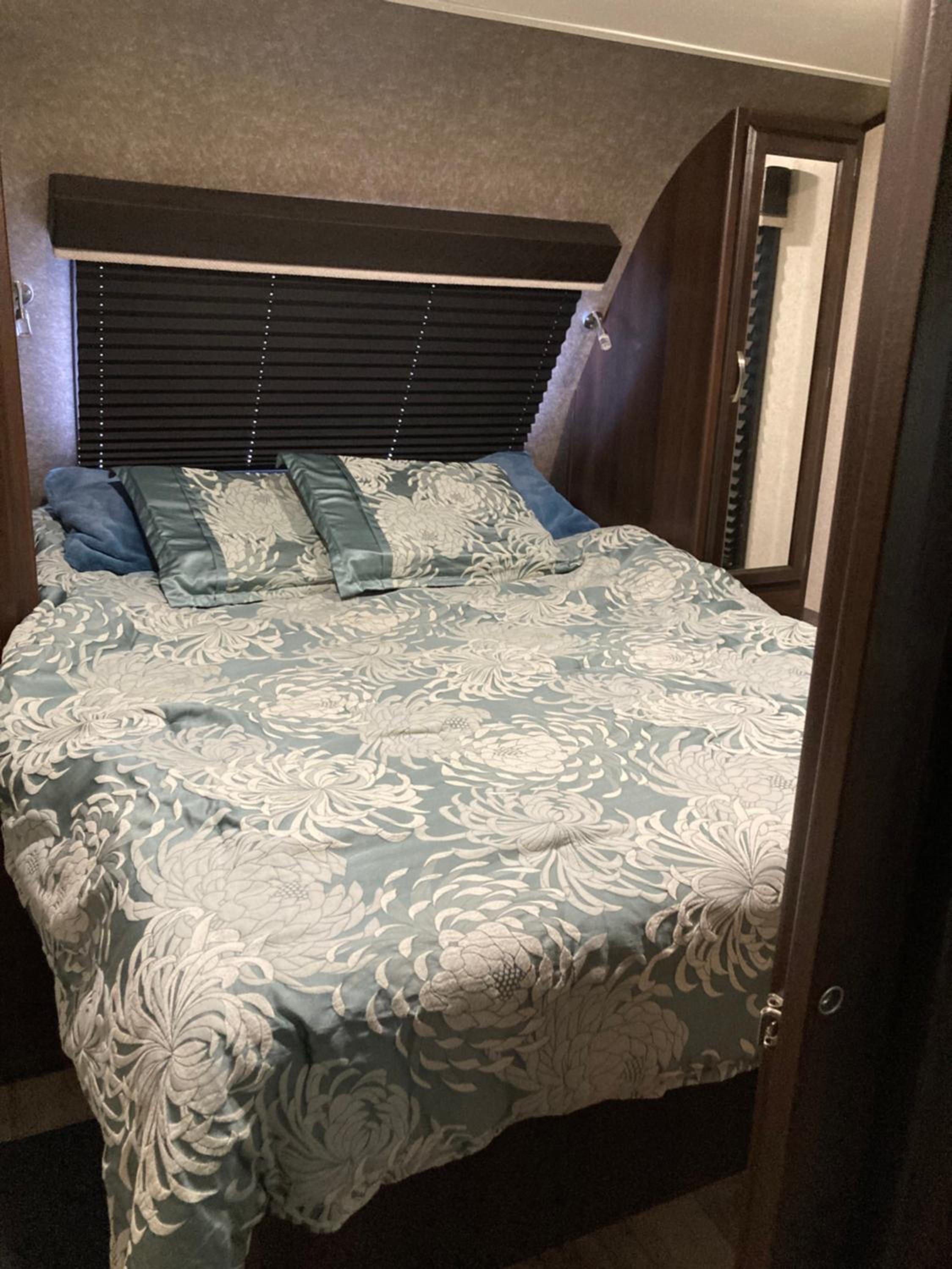 Mobile Home photo 1