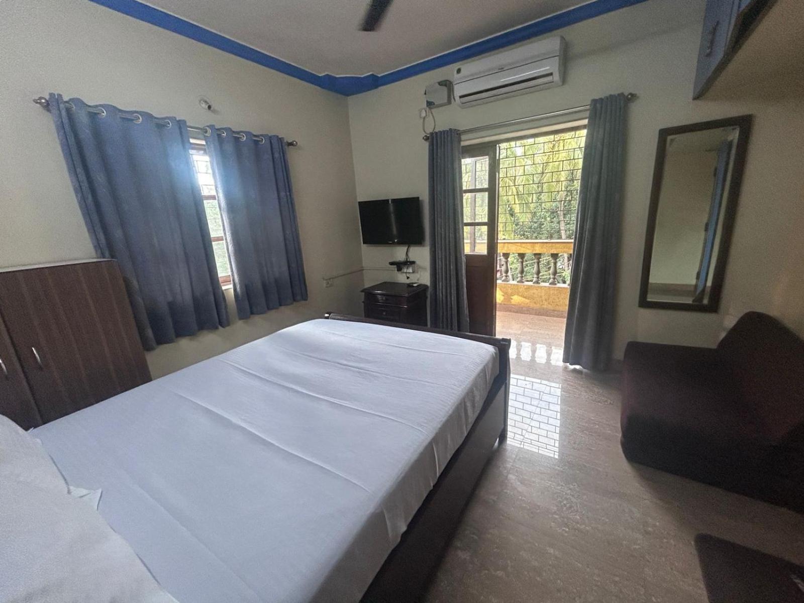 Deluxe Triple Room photo 2
