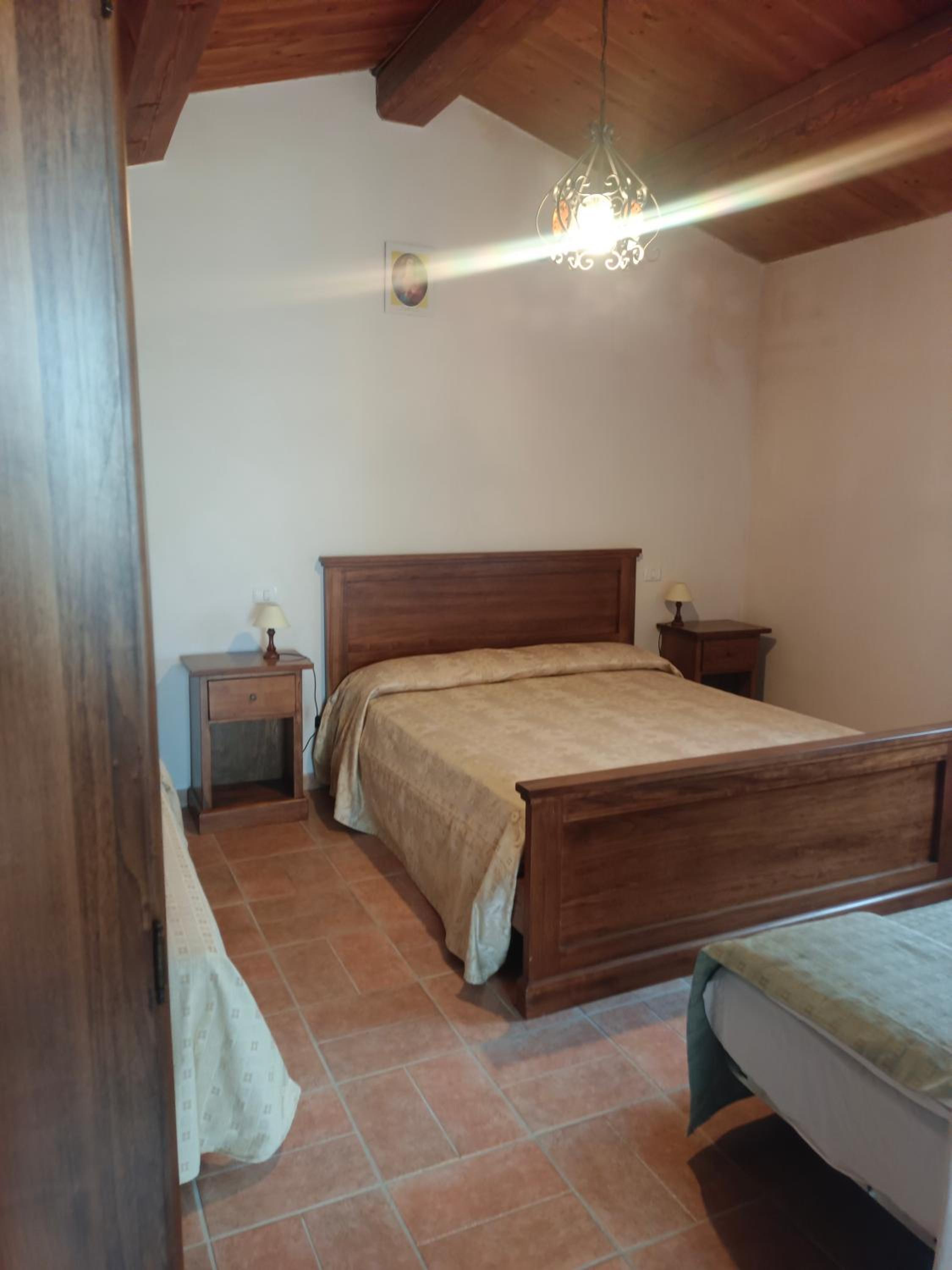 Double Room With Private Bathroom photo 1