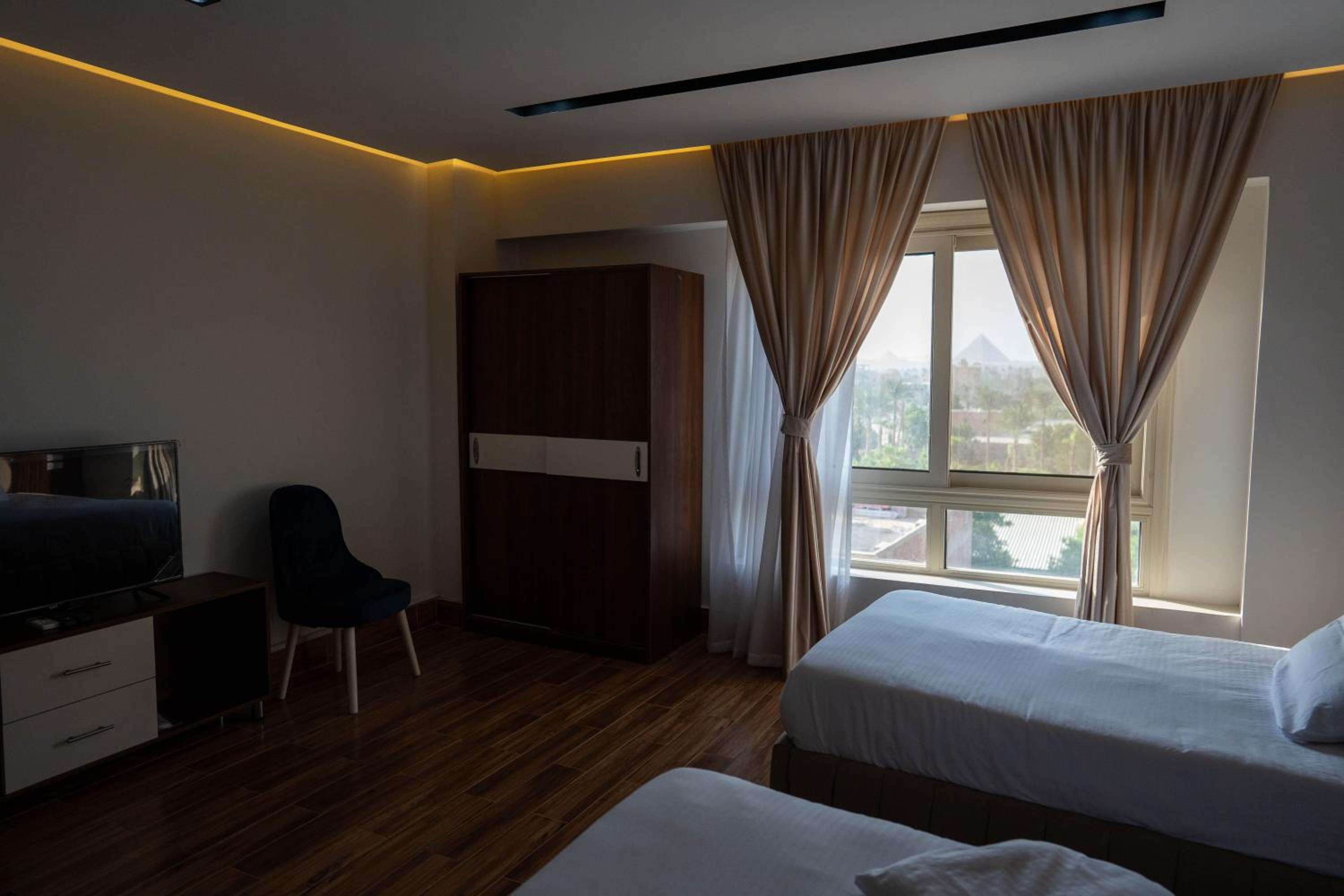 Quadruple Room With Mountain View