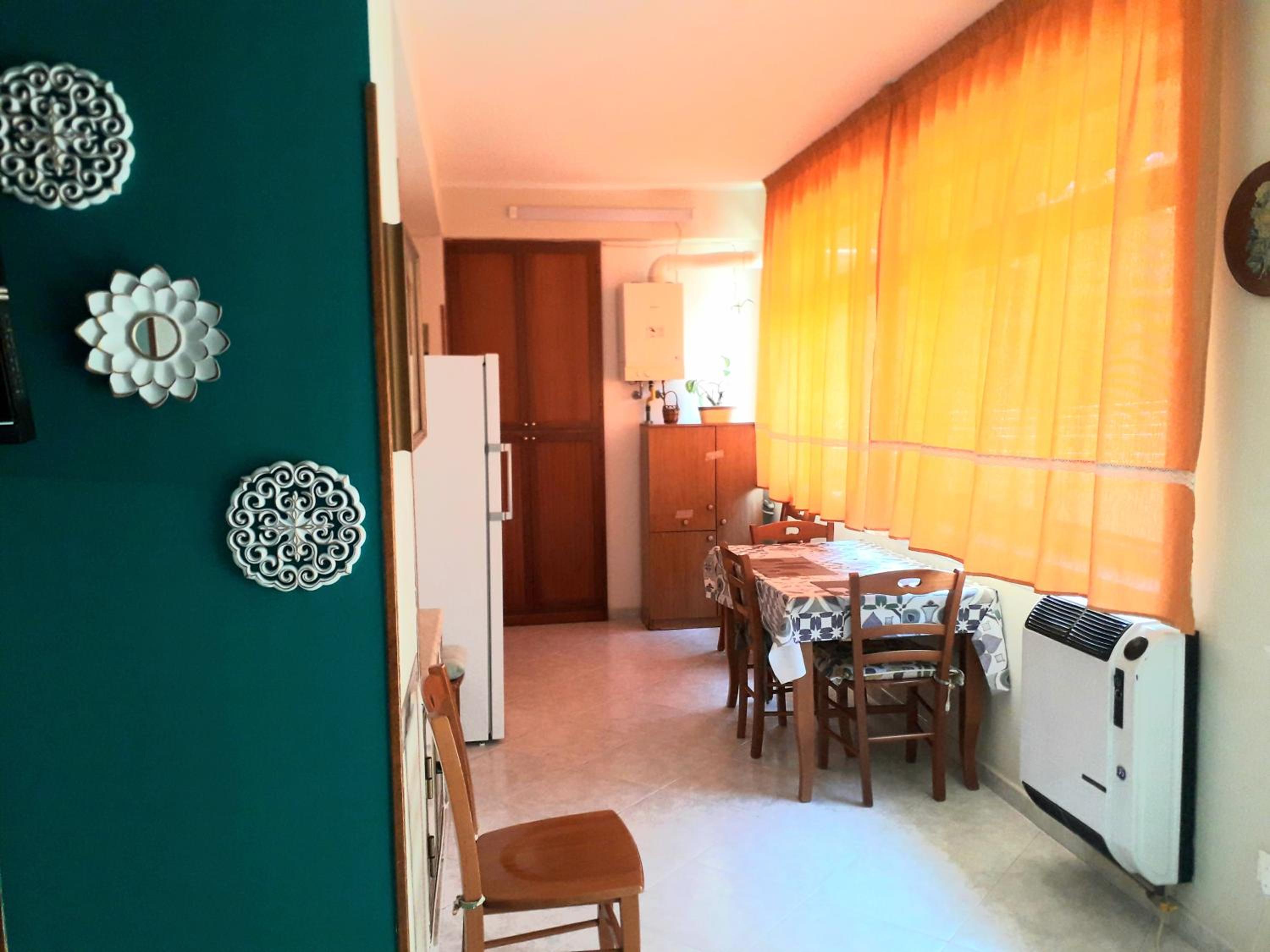 Two-Bedroom Standard Apartment photo 2